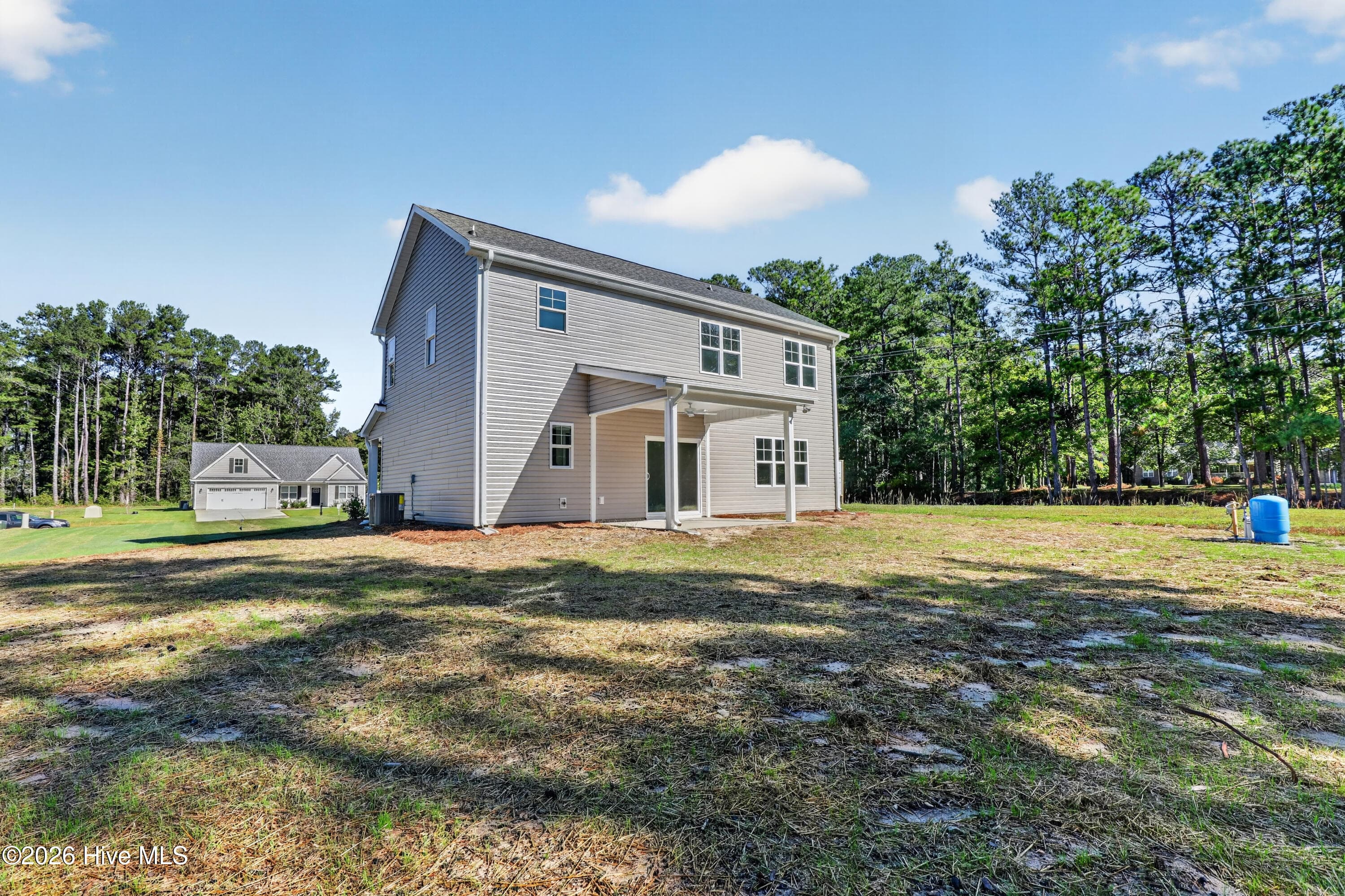 Single Family Residence at 19 Peach Court, Burgaw, NC 28425, photo 16 of 36