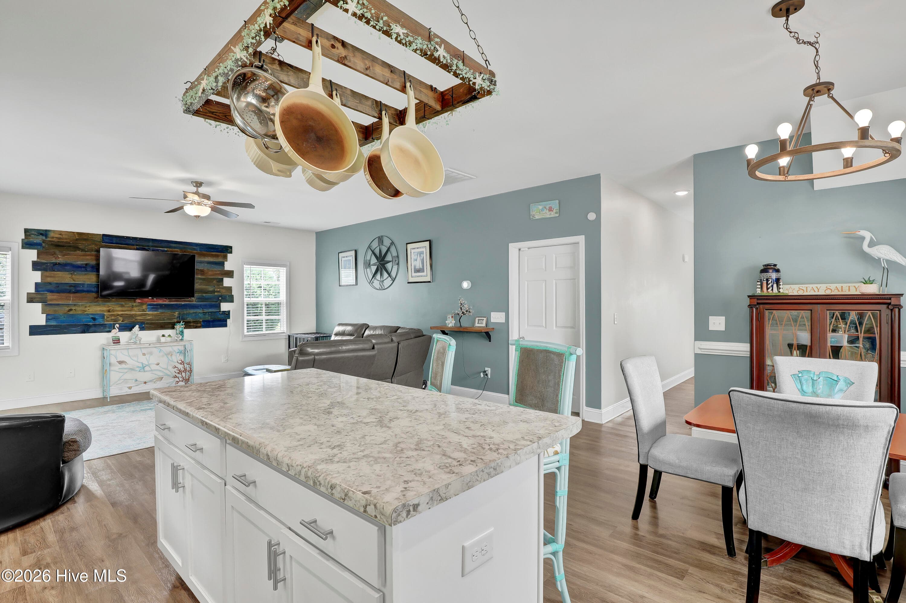Single Family Residence at 313 Mango Place N, Hubert, NC 28539, photo 16 of 22