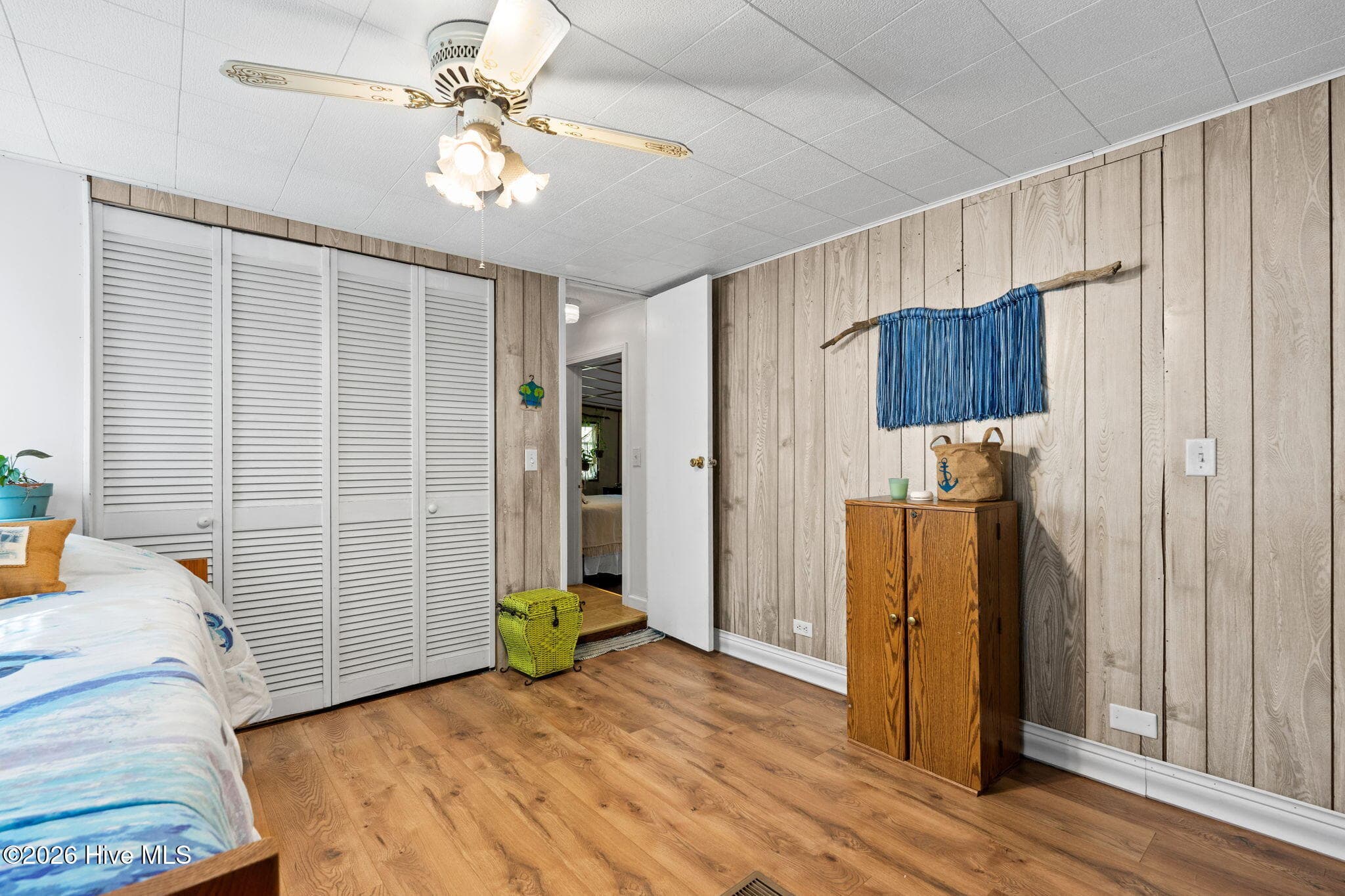 Manufactured Home at 2468 Captain Kidd Drive SW, Supply, NC 28462, photo 21 of 37