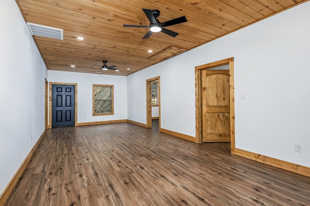 Single Family Residence at 342 Hunter Ridge, Murphy, NC 28906, photo 36 of 82