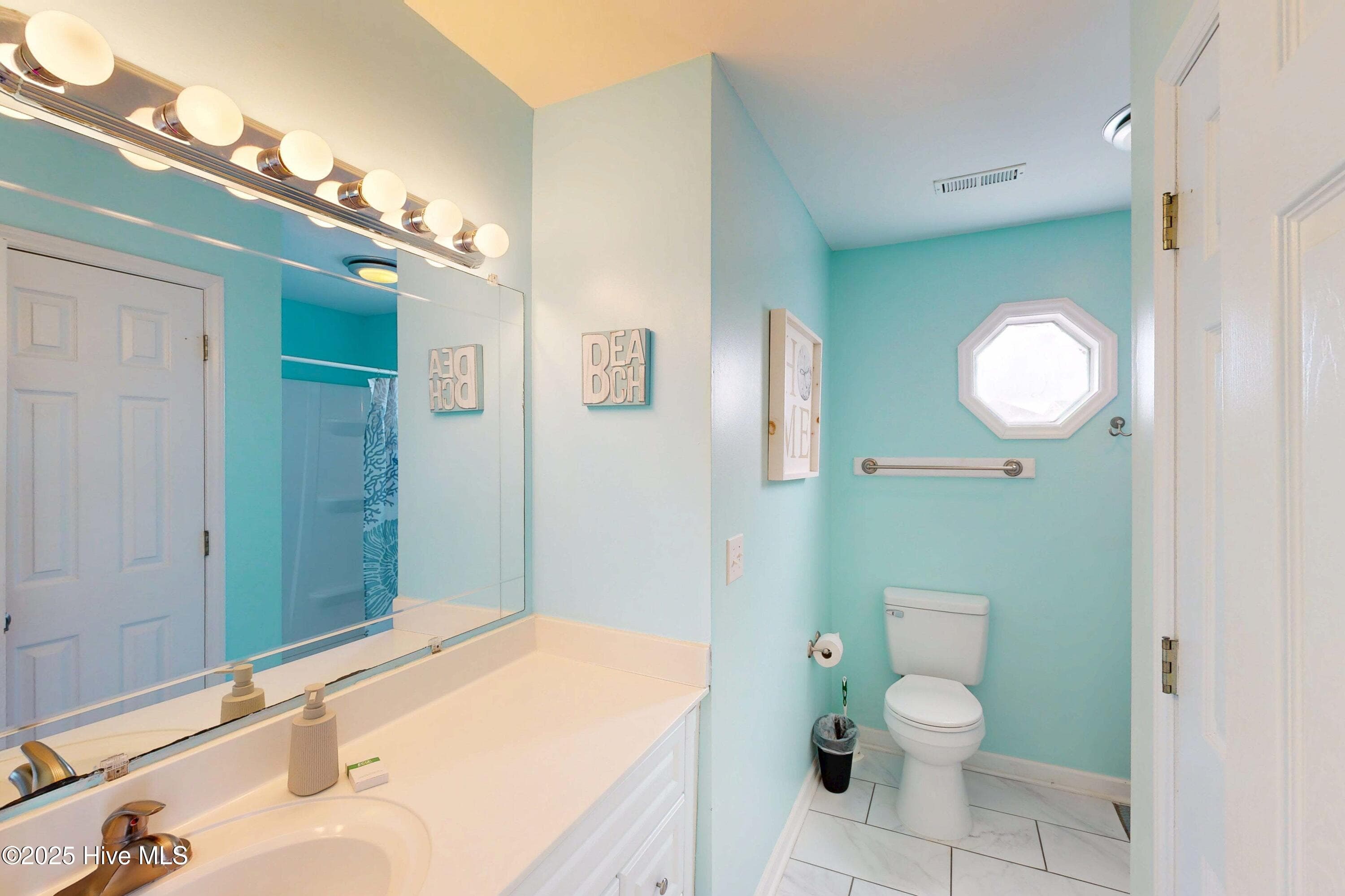 Single Family Residence at 124 N Permuda Wynd Drive, North Topsail Beach, NC 28460, photo 44 of 84