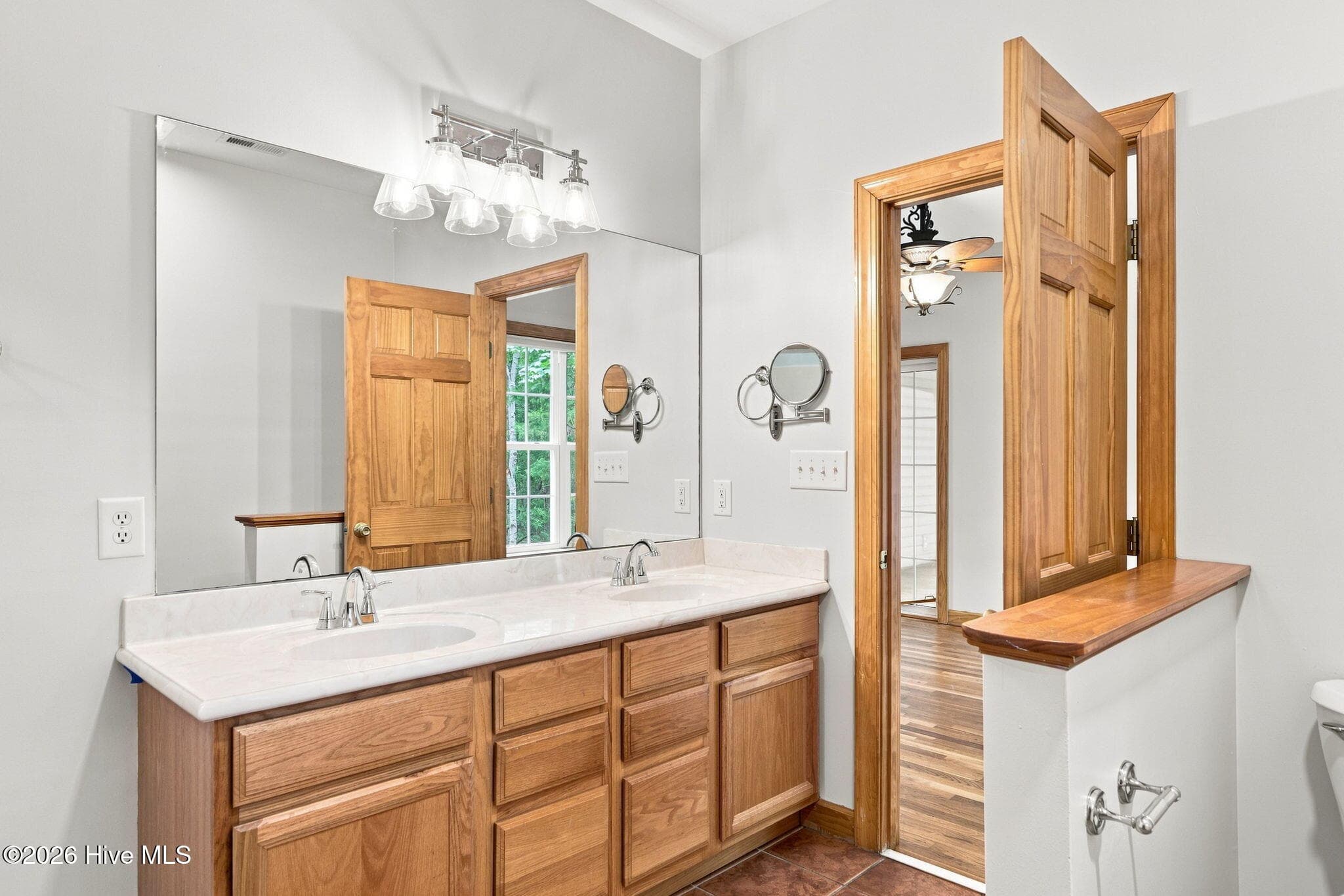 Master bath - 311 Winding Woods Way, Beaufort, NC 28516