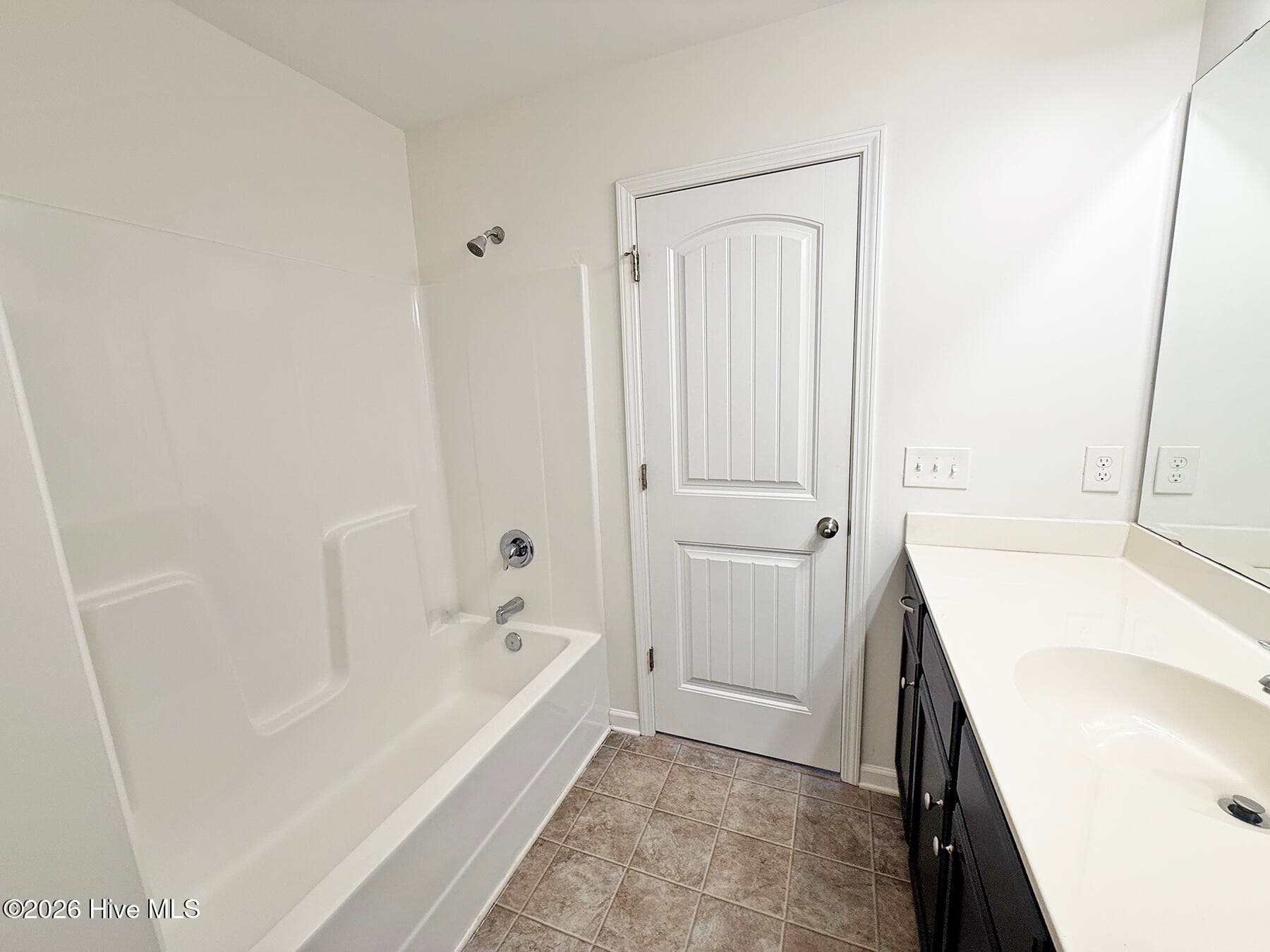 Townhouse at 4312 Eleuthera Lane, Wilmington, NC 28412, photo 28 of 40