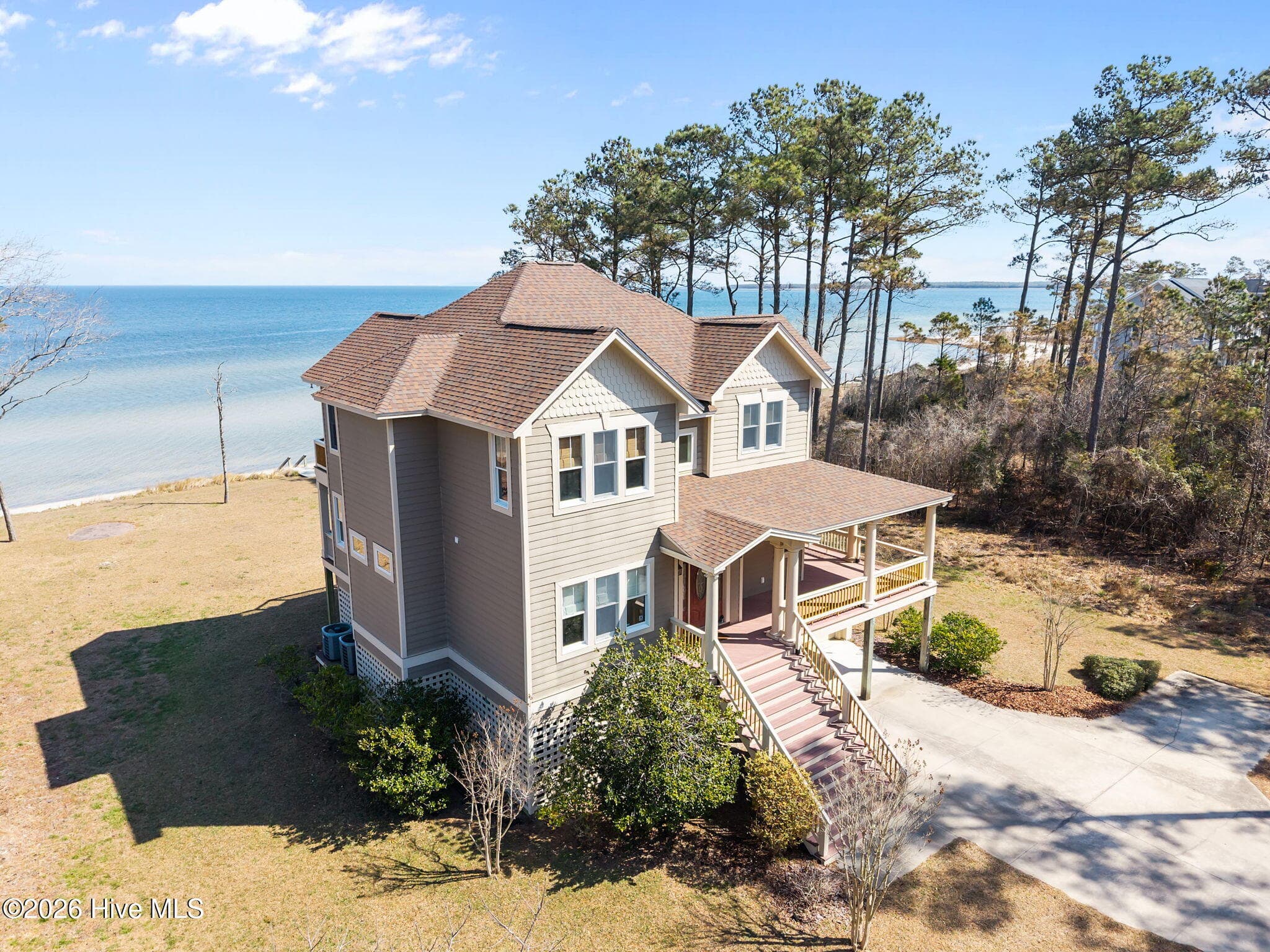 Single Family Residence at 486 Sandy Point Drive, Beaufort, NC 28516, photo 6 of 88