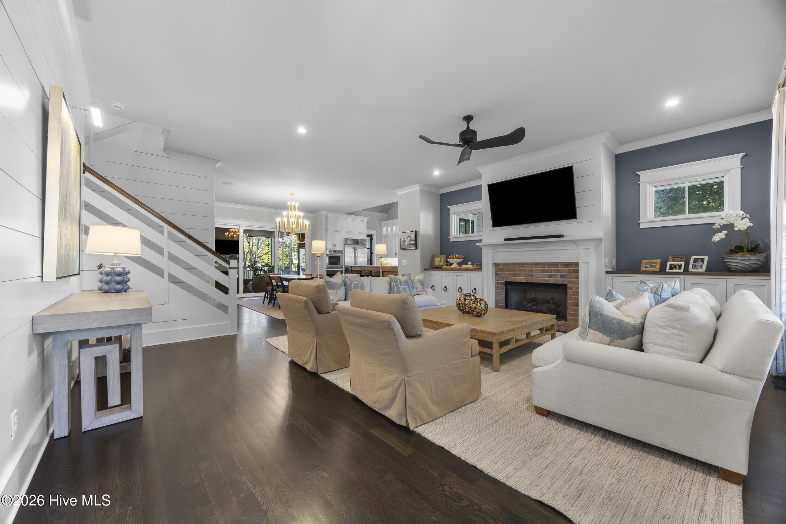 Single Family Residence at 5304 Hanahan Drive, Wilmington, NC 28403, photo 11 of 134