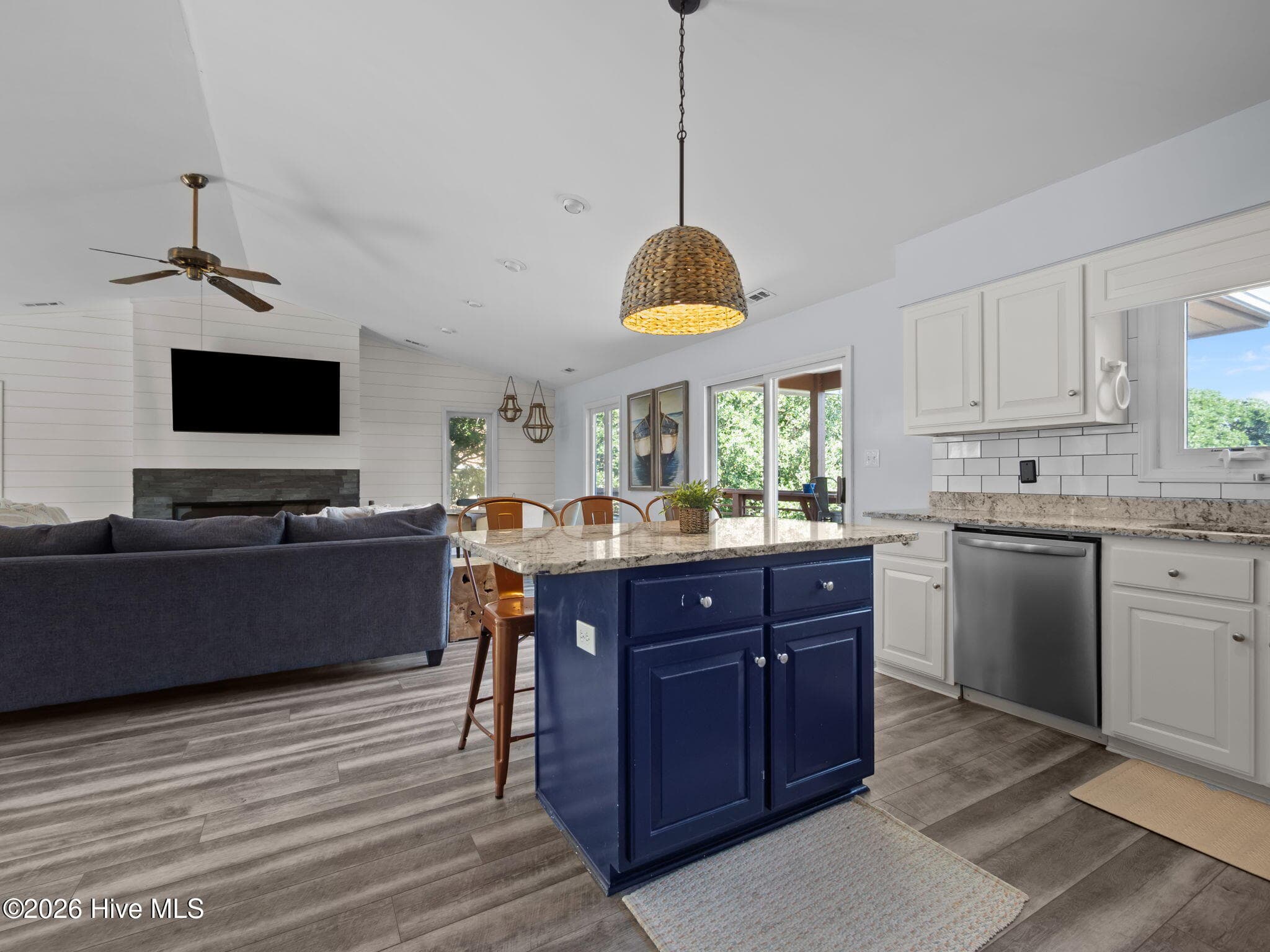 Kitchen Bar - 5415 Cedar Tree Lane, Emerald Isle, NC 28594