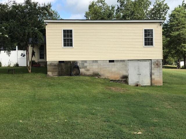 Single Family Residence at 212 Old Edgefield Road, Plum Branch, SC 29845, photo 7 of 14
