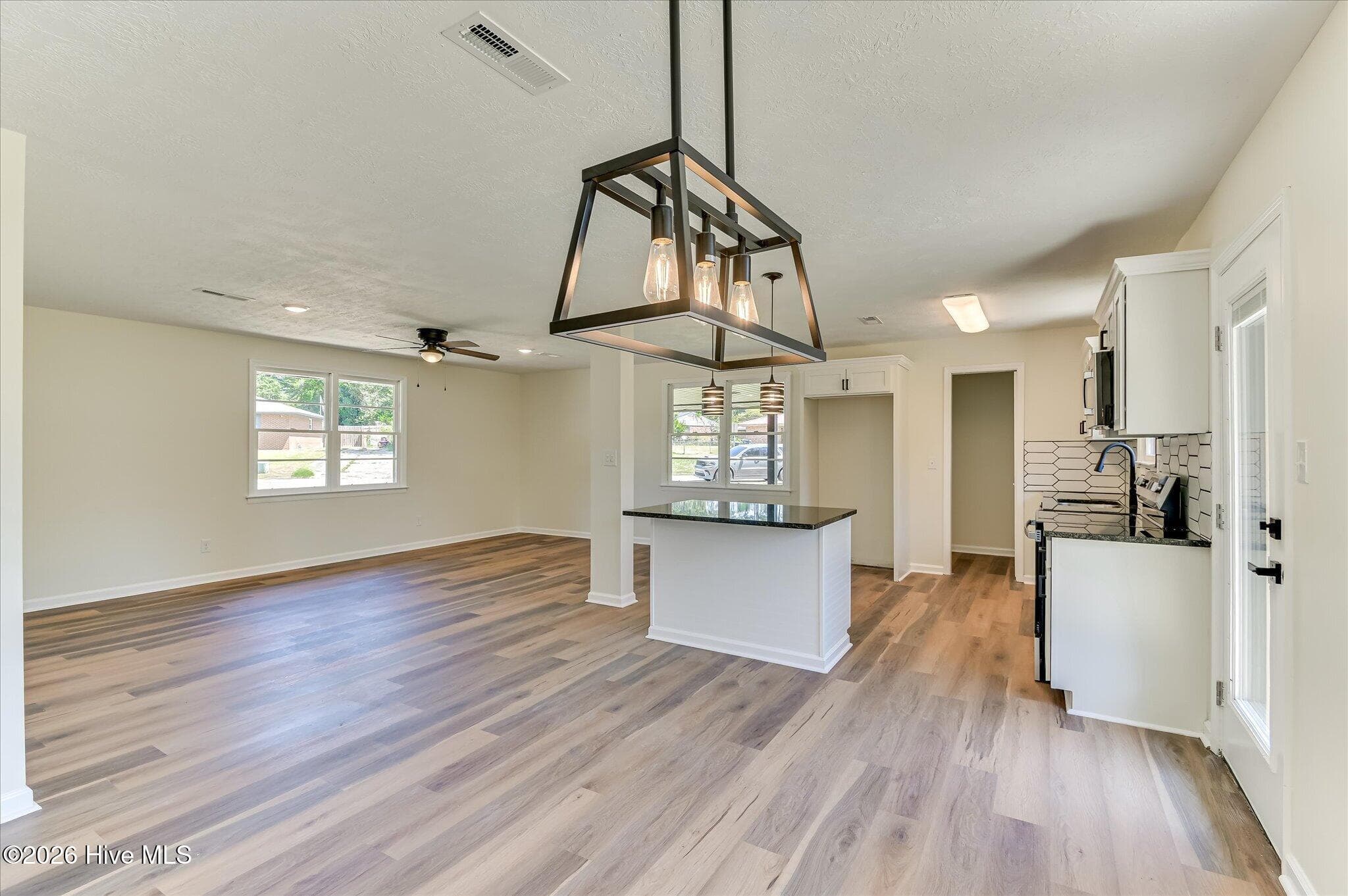 Single Family Residence at 2204 Albemarle Drive, Augusta, GA 30906, photo 11 of 32
