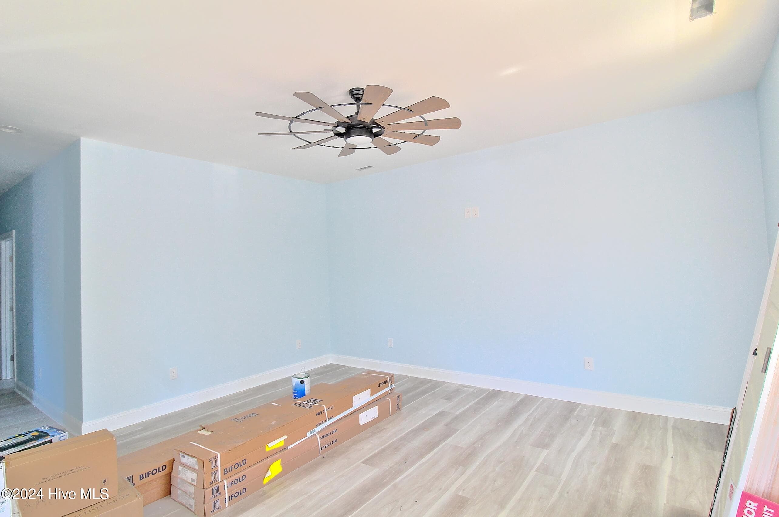Single Family Residence at 6926 Beach Drive SW, Ocean Isle Beach, NC 28469, photo 6 of 12