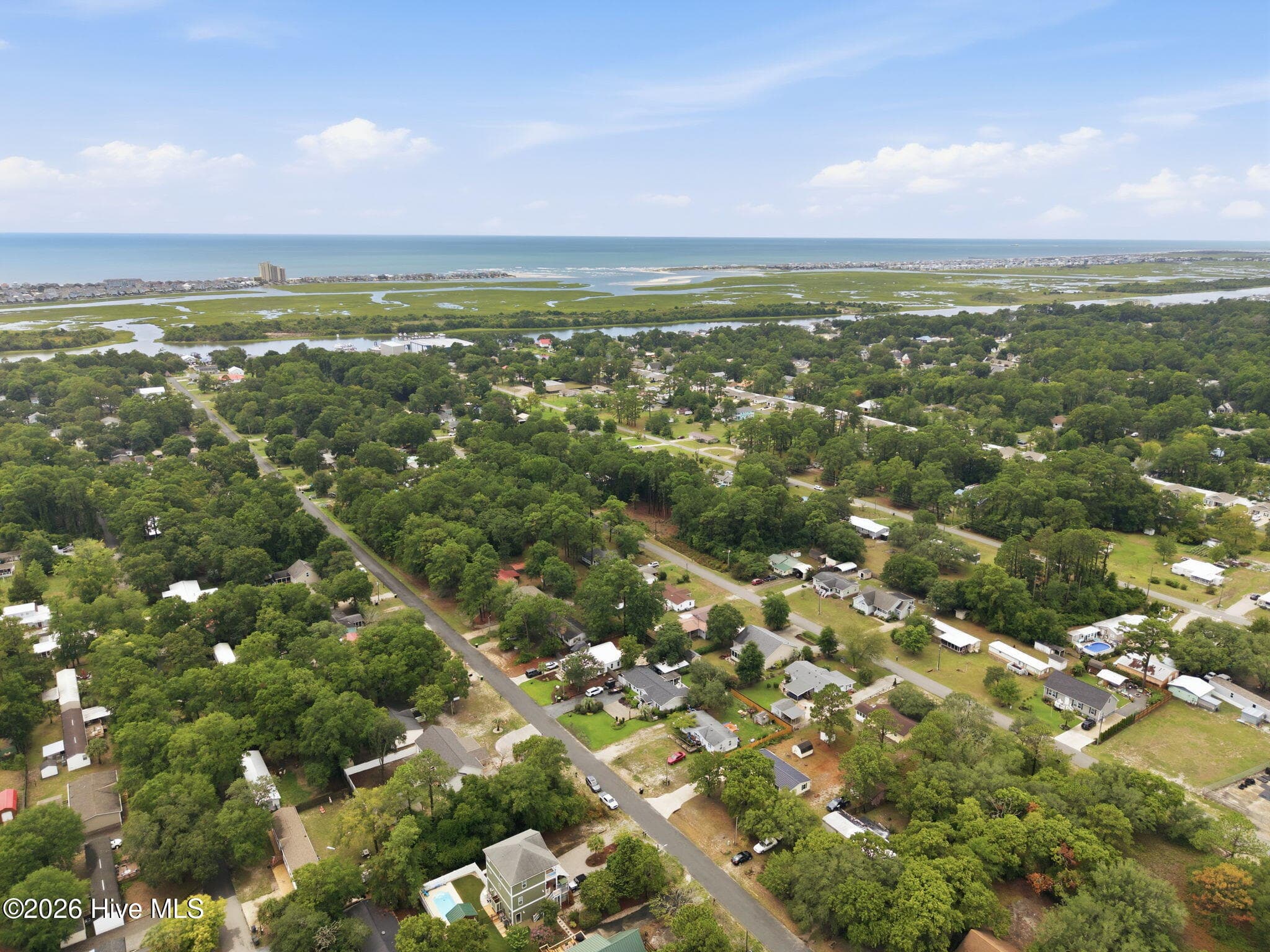 Manufactured Home at 1710 Ocean View Drive SW, Ocean Isle Beach, NC 28469, photo 36 of 41