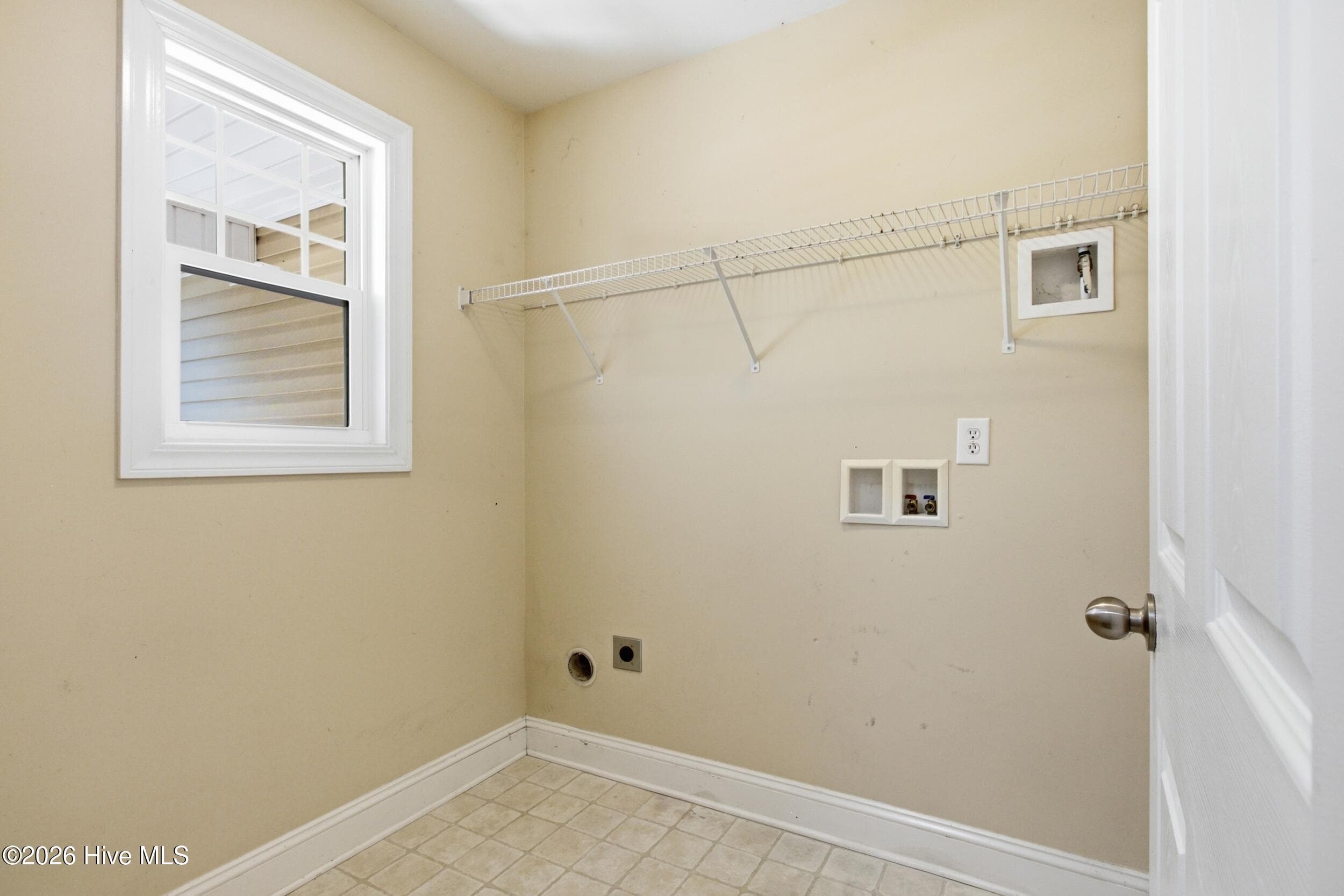 Laundry Room - 209 Hawks Bluff Drive, New Bern, NC 28560