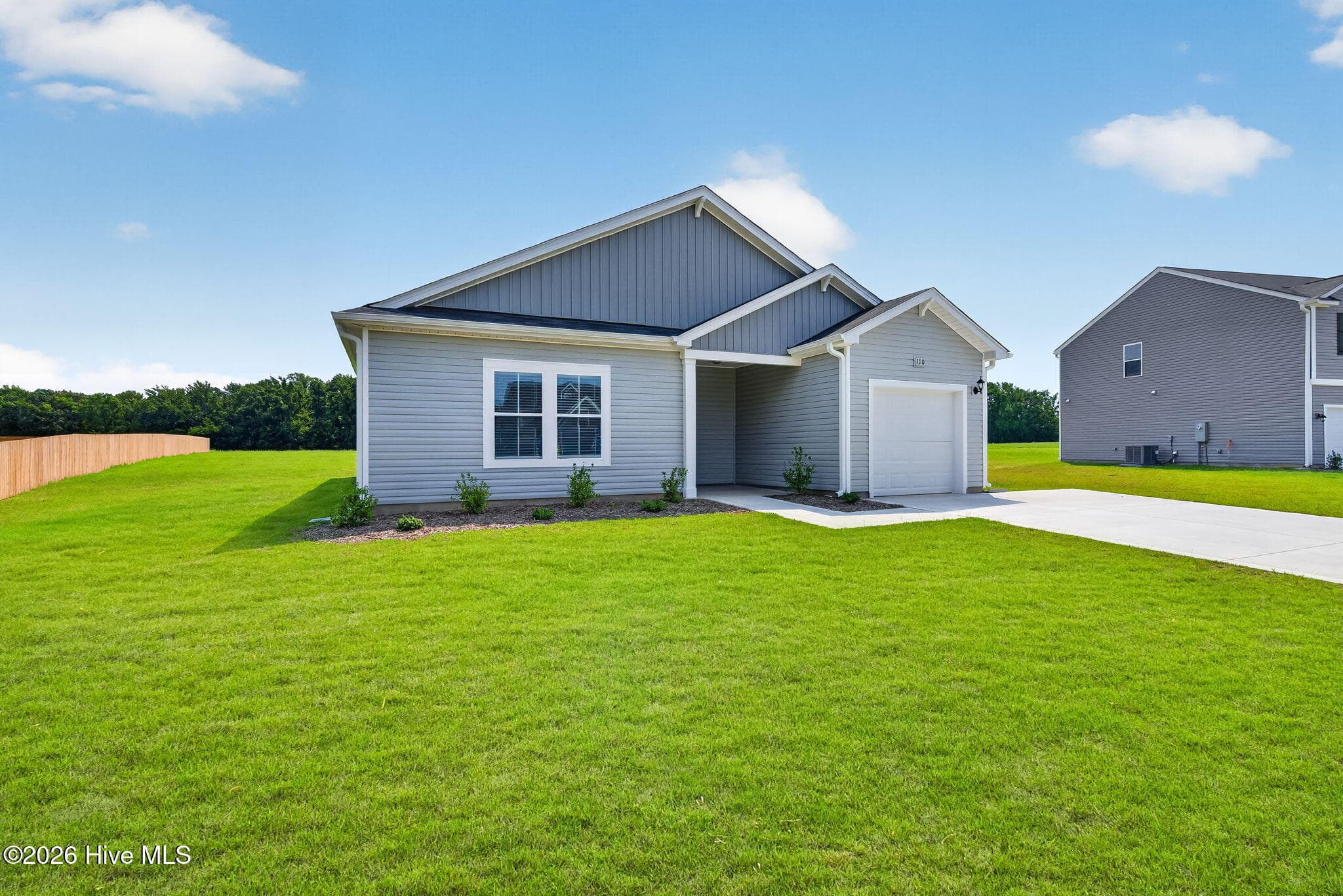 Single Family Residence at 102 Rubyfield Court, Fremont, NC 27830, photo 9 of 33