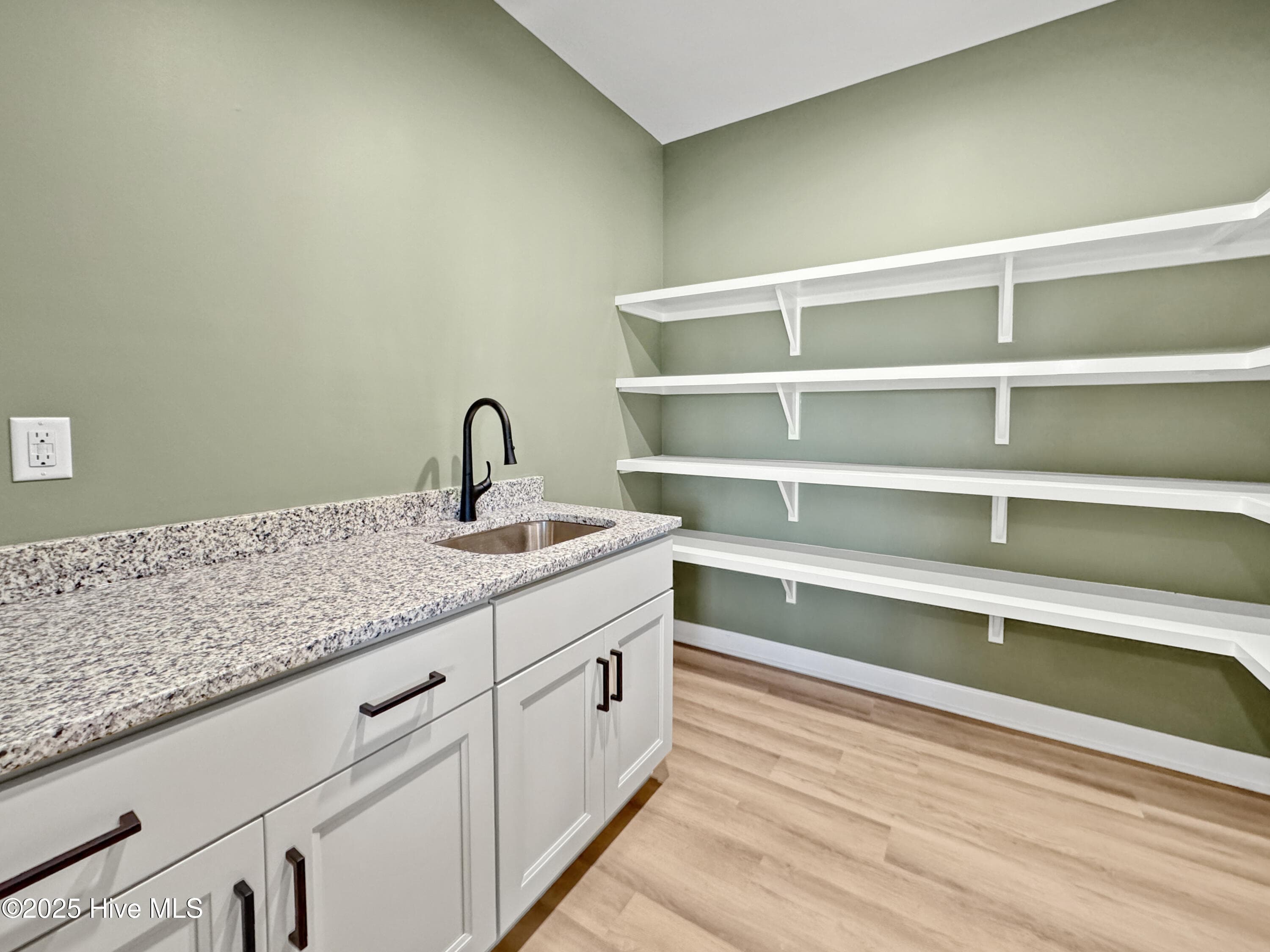Single Family Residence at 2111 Staysail Drive, Elizabeth City, NC 27909, photo 13 of 31