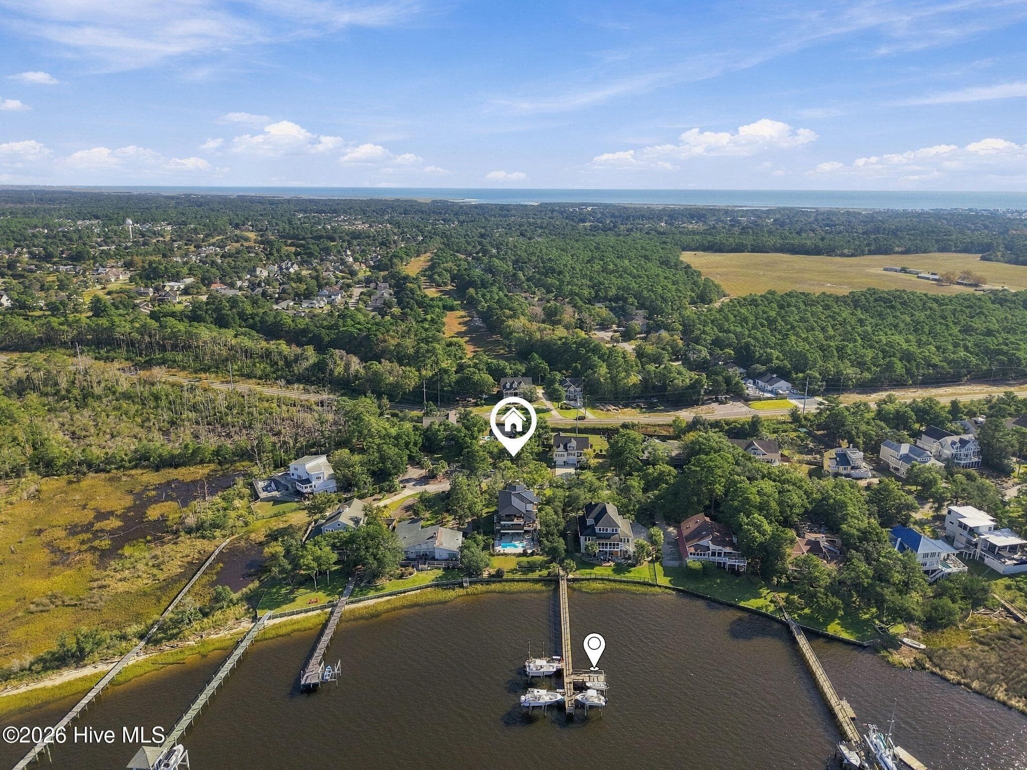 Single Family Residence at 8609 Shipwatch Drive, Wilmington, NC 28412, photo 2 of 49