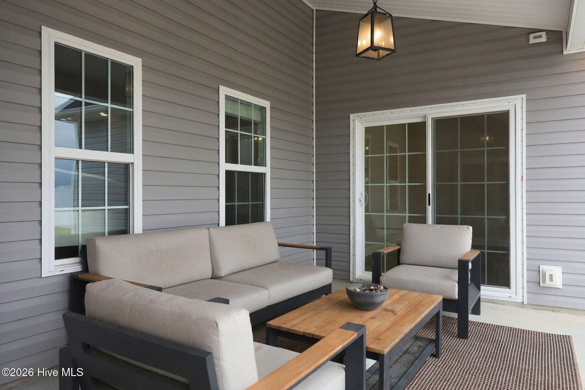 Single Family Residence at 314 Wood House Drive, Jacksonville, NC 28546, photo 9 of 48