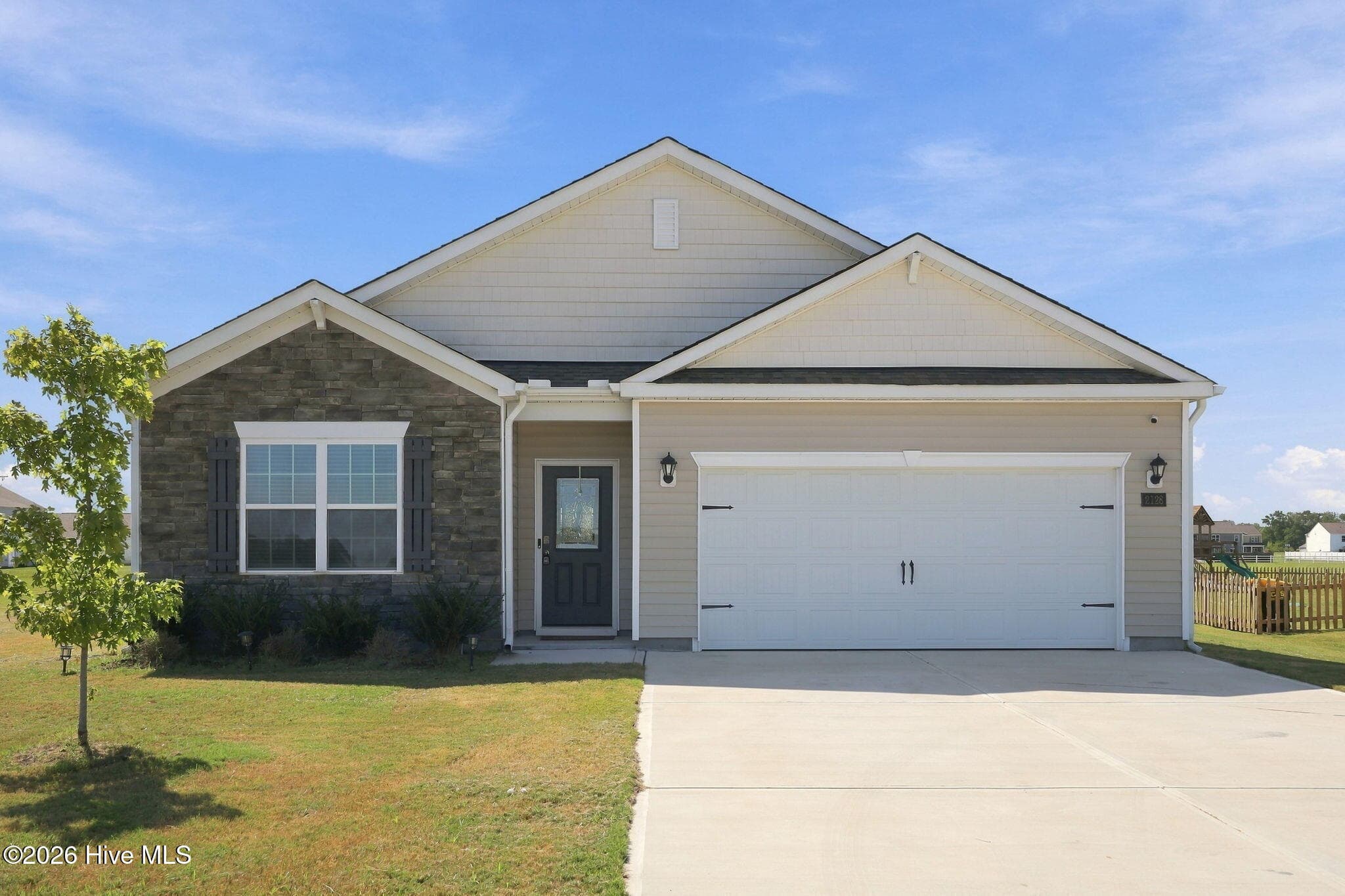 Single Family Residence at 2128 Nc Highway 102, Ayden, NC 28513, photo 3 of 47