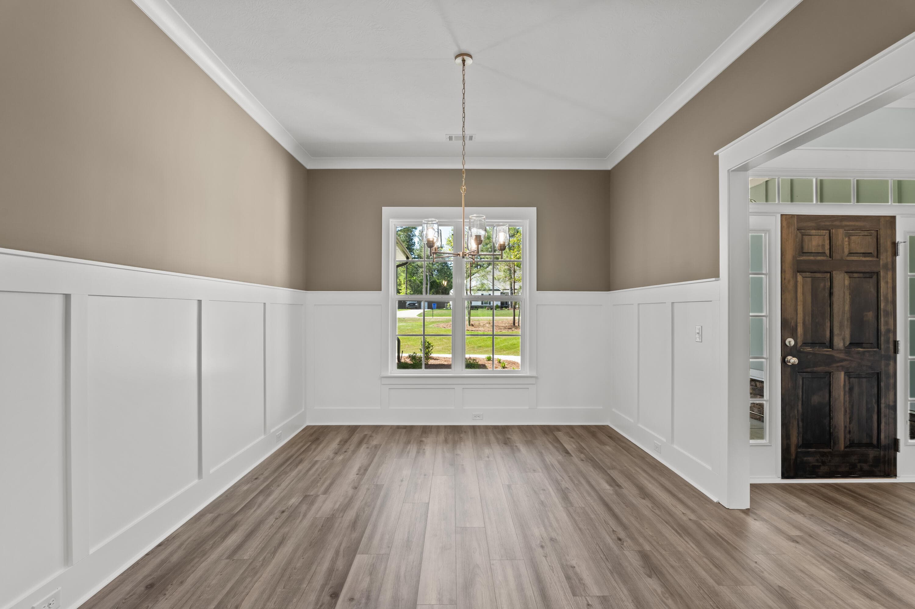 Statement color in the dining room - 1488 Bellingham Drive, Beech Island, SC 29842