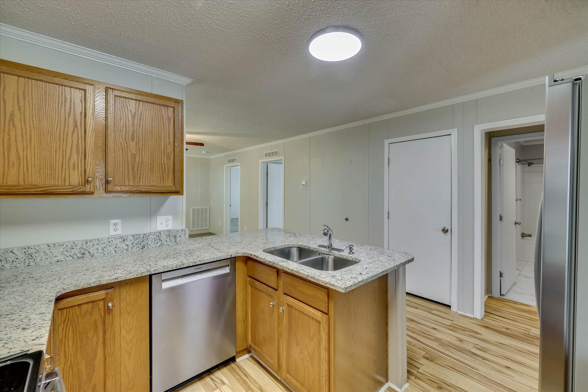 Manufactured Home at 111 Sheldon Drive, Martinez, GA 30907, photo 15 of 39