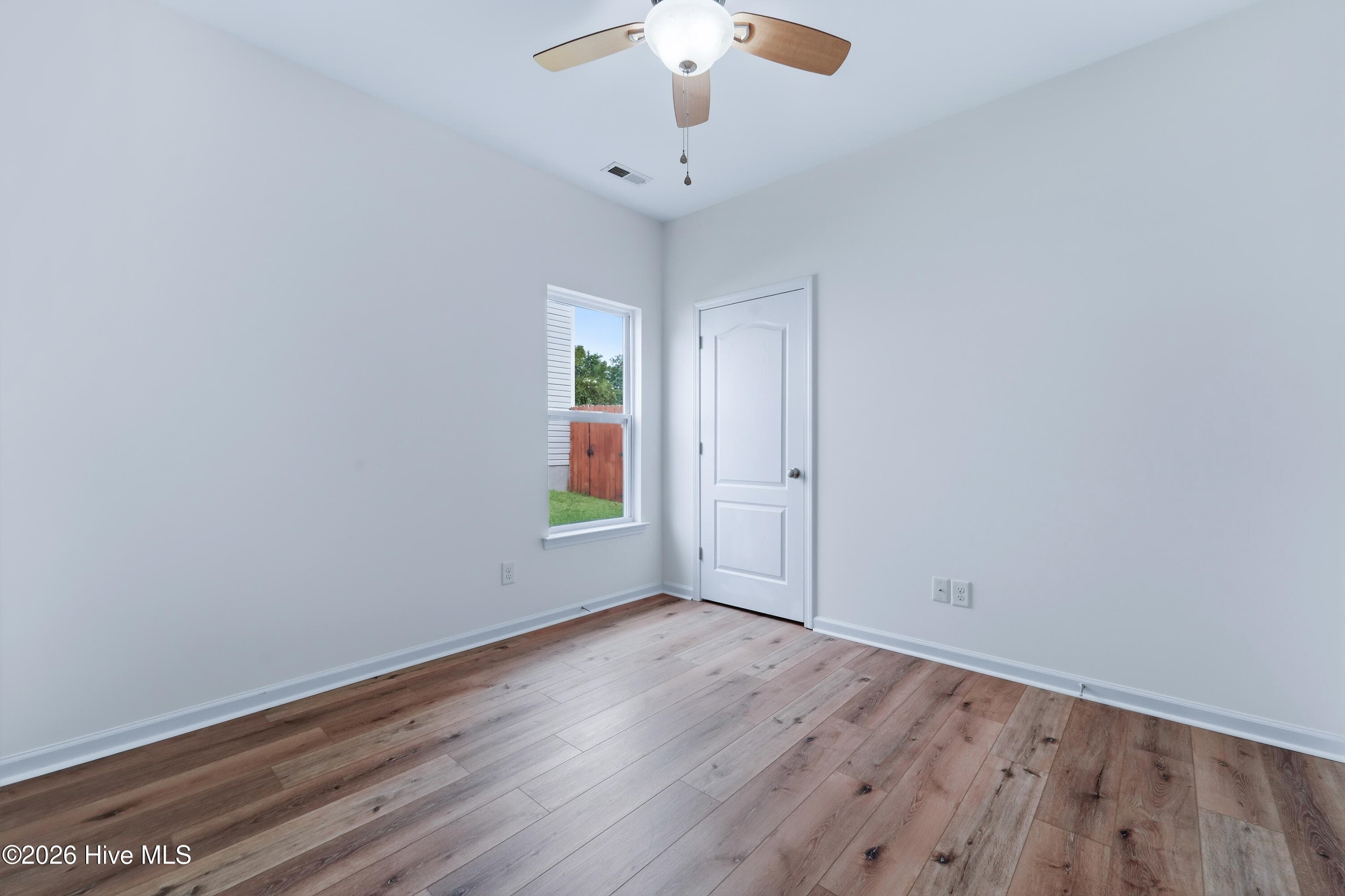 bed1 - 103 Forsythia Court, Jacksonville, NC 28546