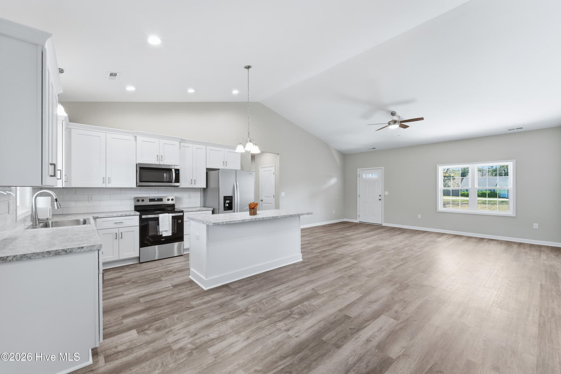 1992 Catherine Lake Road, Richlands, NC 28574