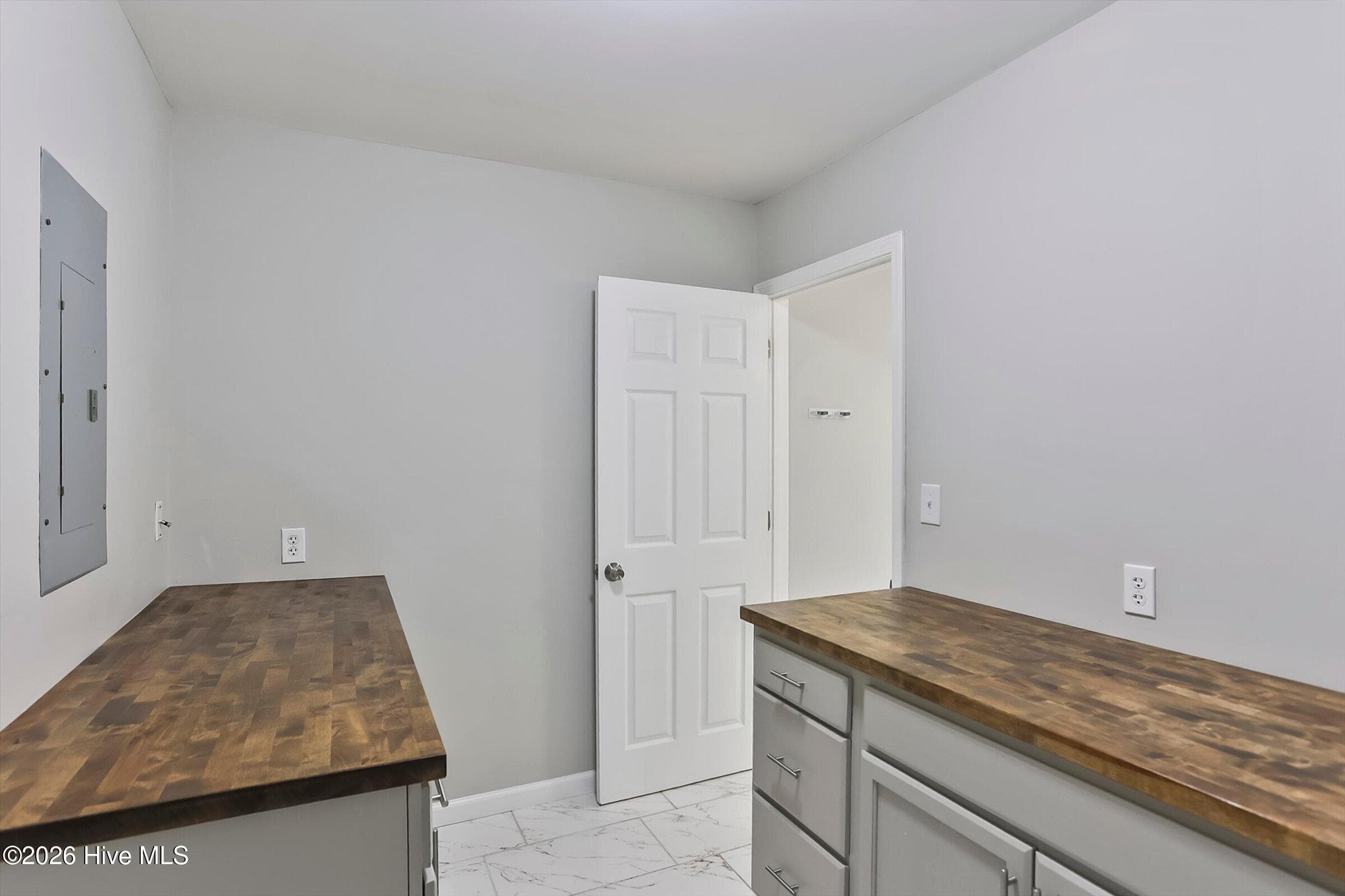 Single Family Residence at 315 E View Drive, Augusta, GA 30901, photo 11 of 23