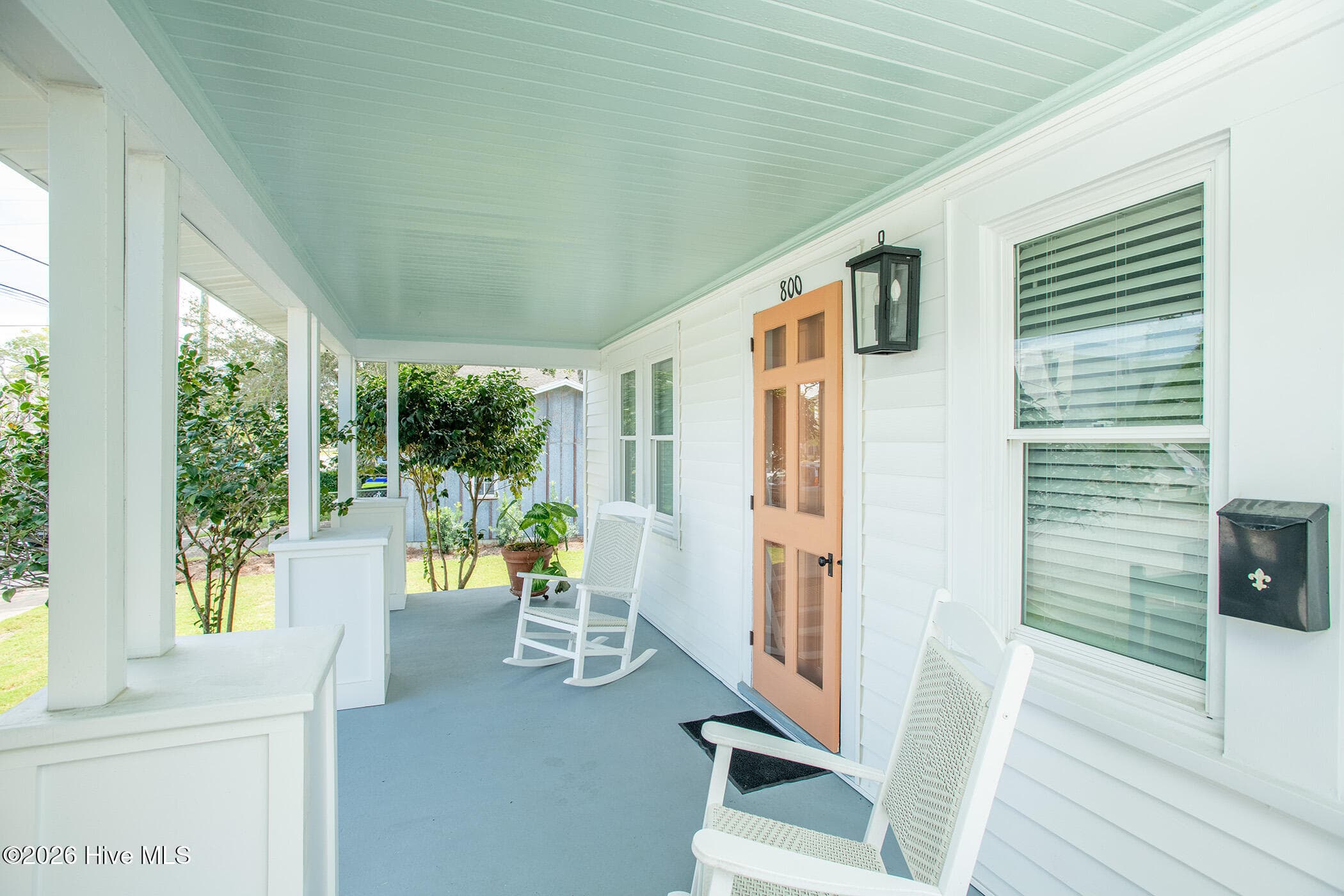 Single Family Residence at 800 Mulberry Street, Beaufort, NC 28516, photo 4 of 48