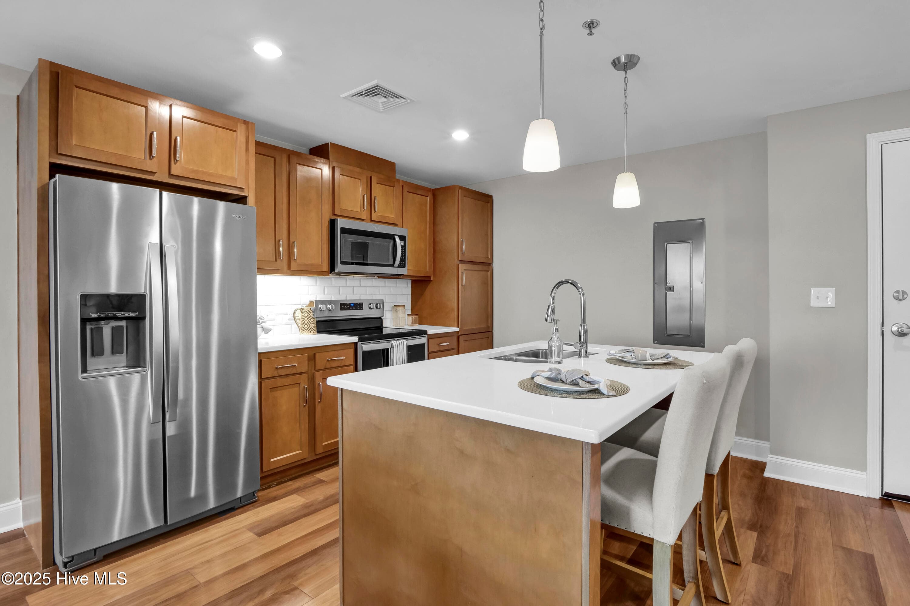 Condominium at 14 Grace Street 1216, Wilmington, NC 28401, photo 11 of 33