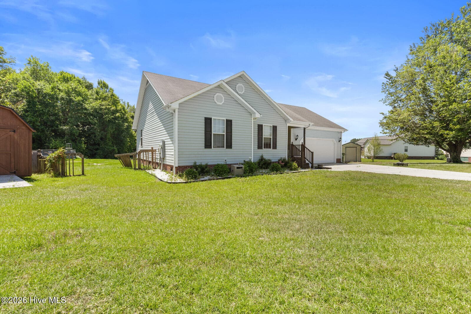 402 Kant Place, Jacksonville, NC 28540