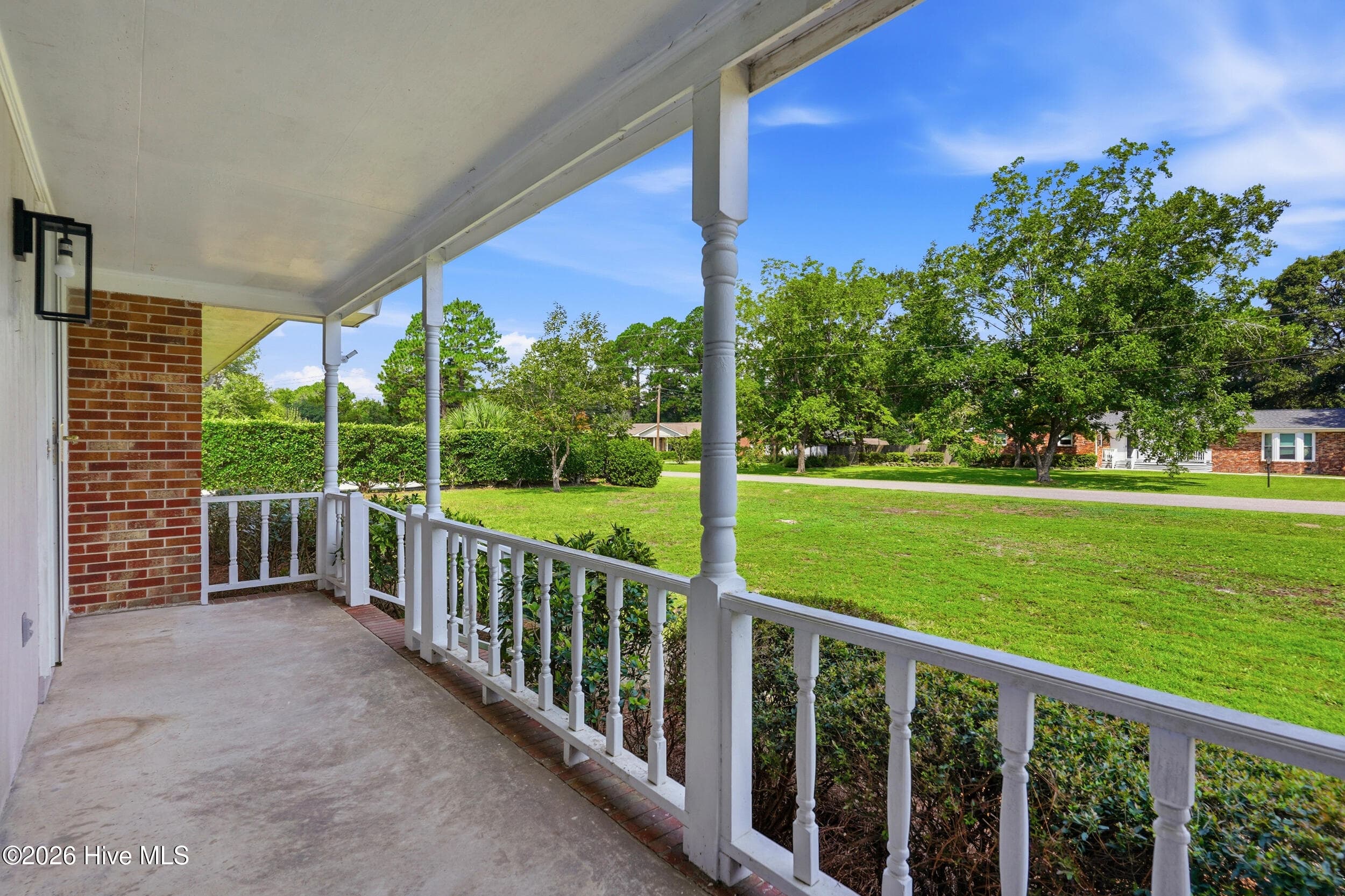 Single Family Residence at 4622 Dean Drive, Wilmington, NC 28405, photo 13 of 67