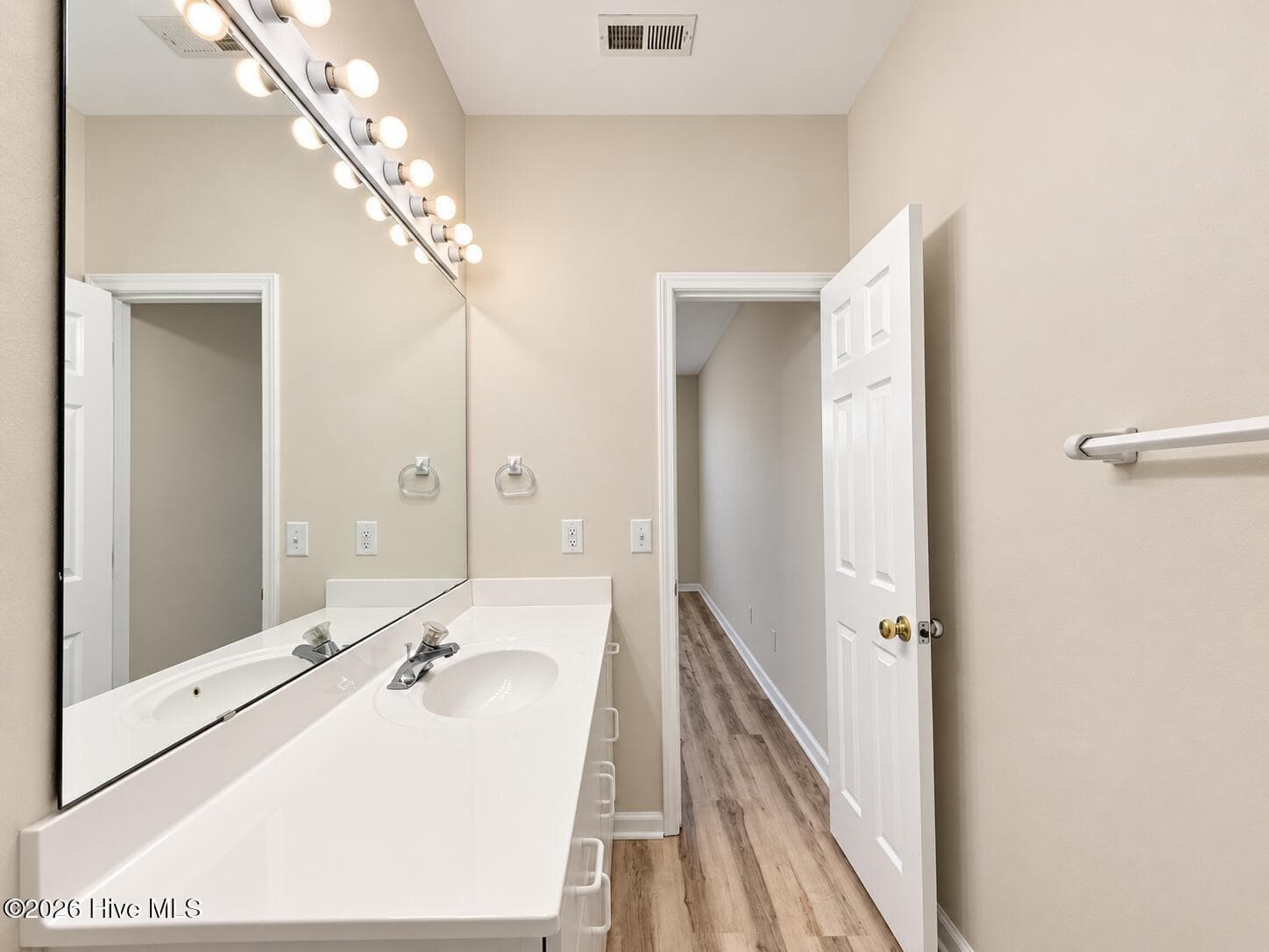 Townhouse at 1017 Avenshire Circle, Wilmington, NC 28412, photo 34 of 37