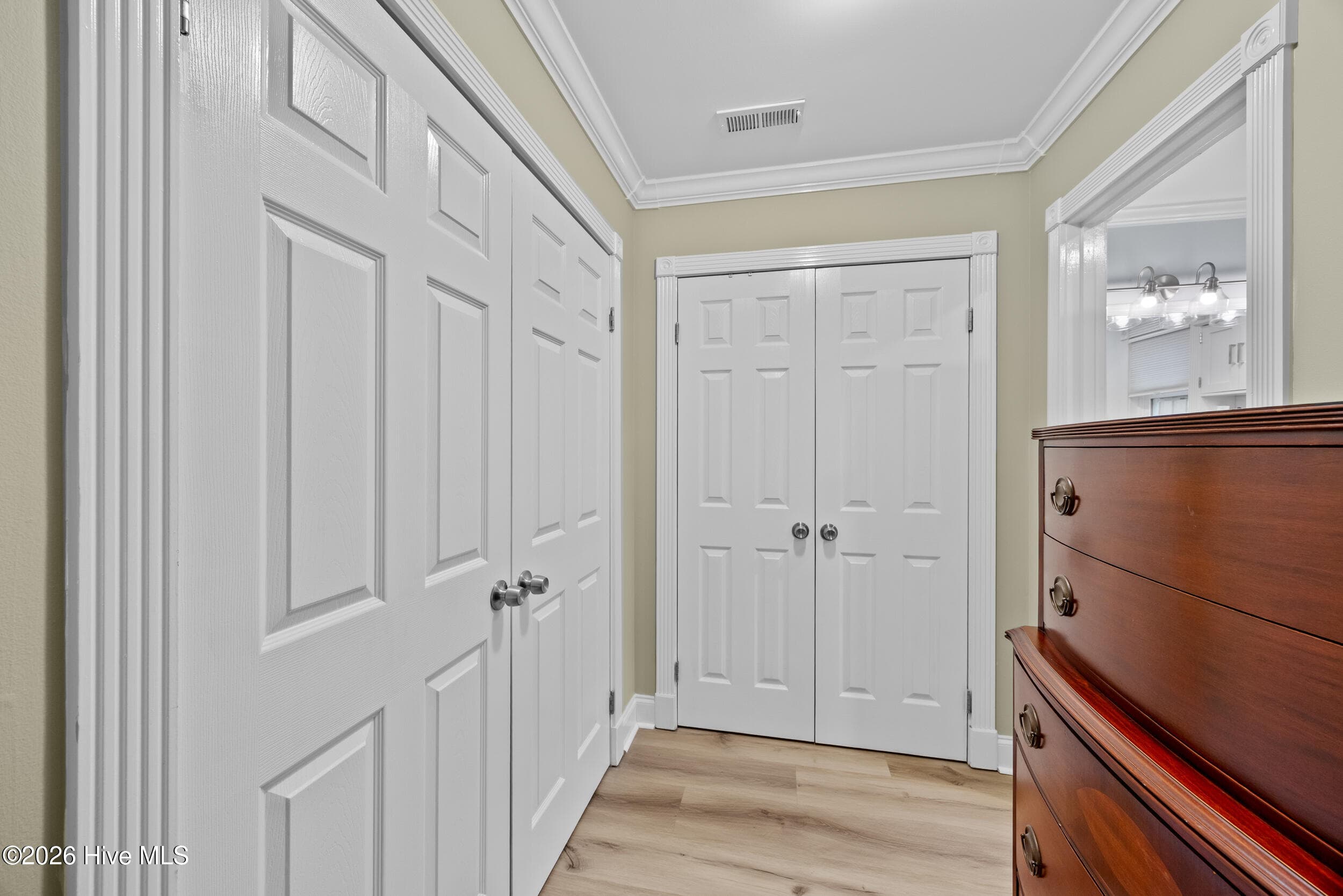 Single Family Residence at 1304 Two Mile Circle E, Wilmington, NC 28405, photo 11 of 53