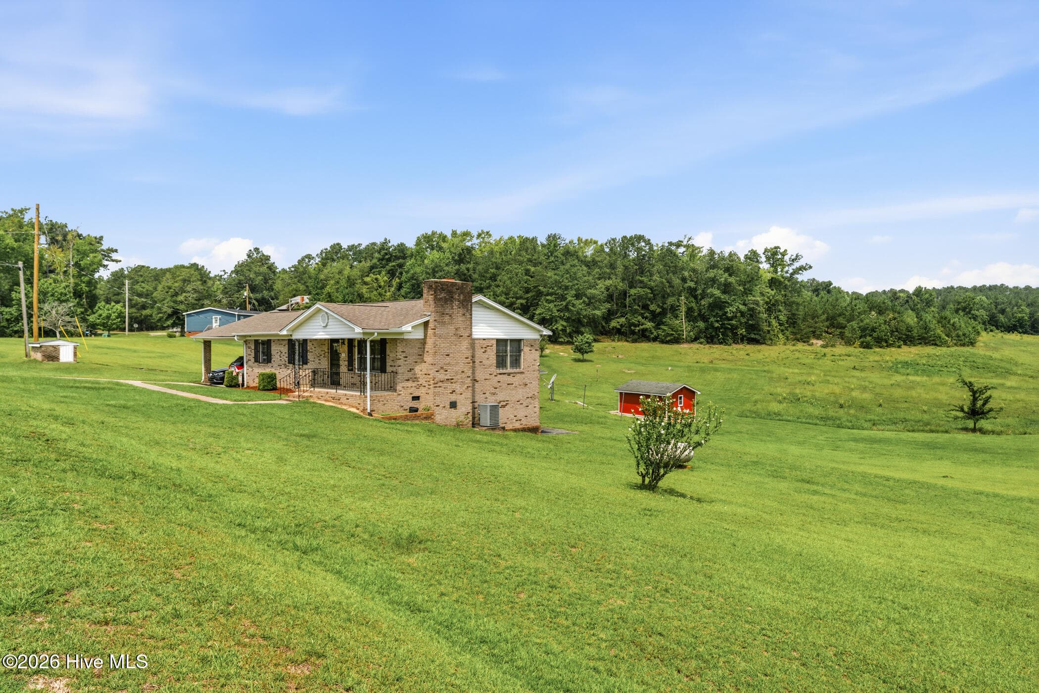 Single Family Residence at 310 Dave Kings Road, Rockingham, NC 28379, photo 5 of 44