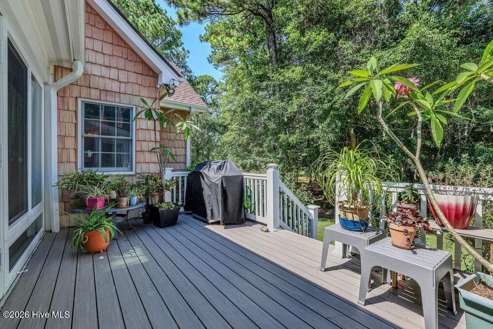 Single Family Residence at 107 S Grist Mill Road, Hampstead, NC 28443, photo 38 of 80