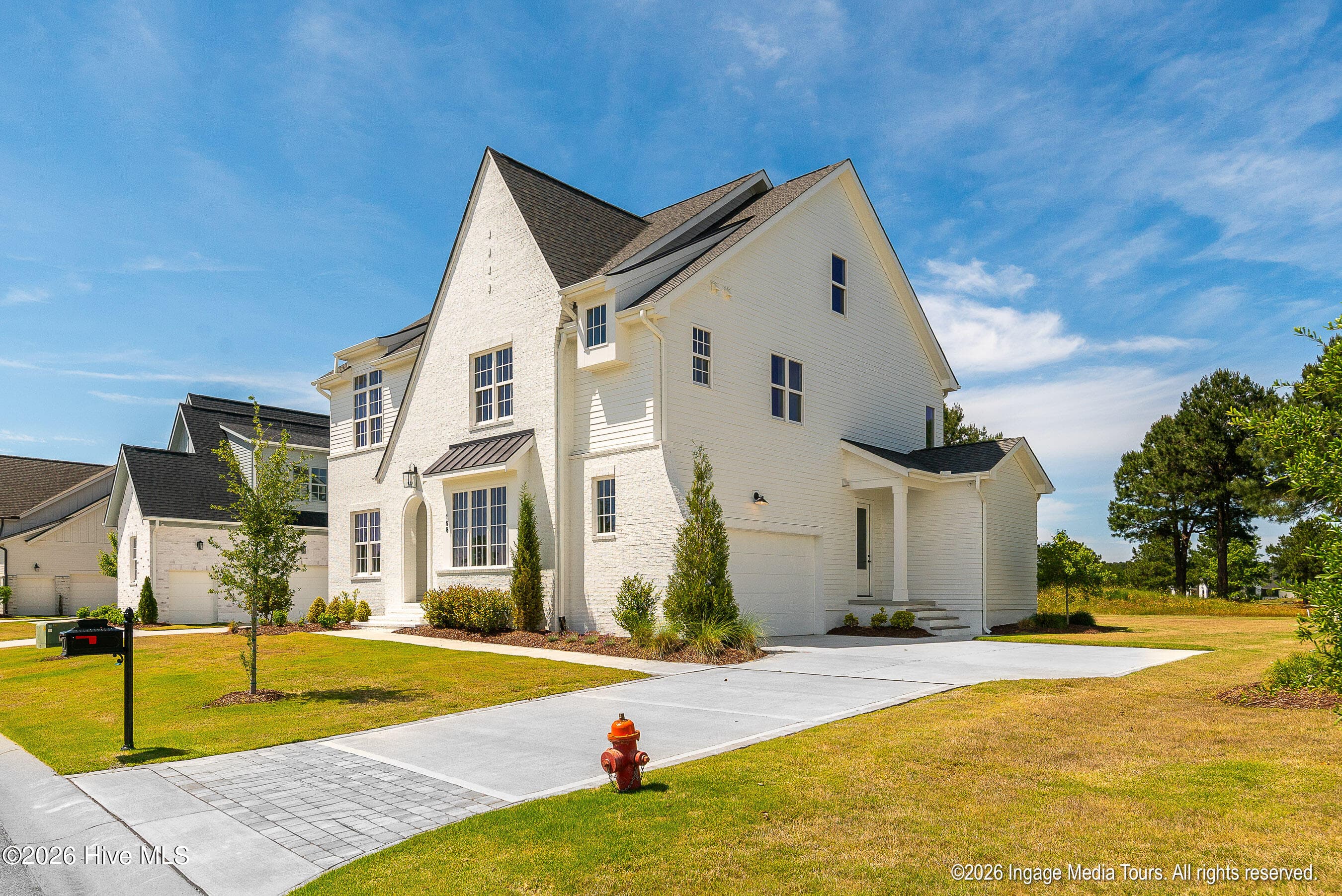 Single Family Residence at 168 Pine Tree Point, Snow Hill, NC 28580, photo 3 of 45