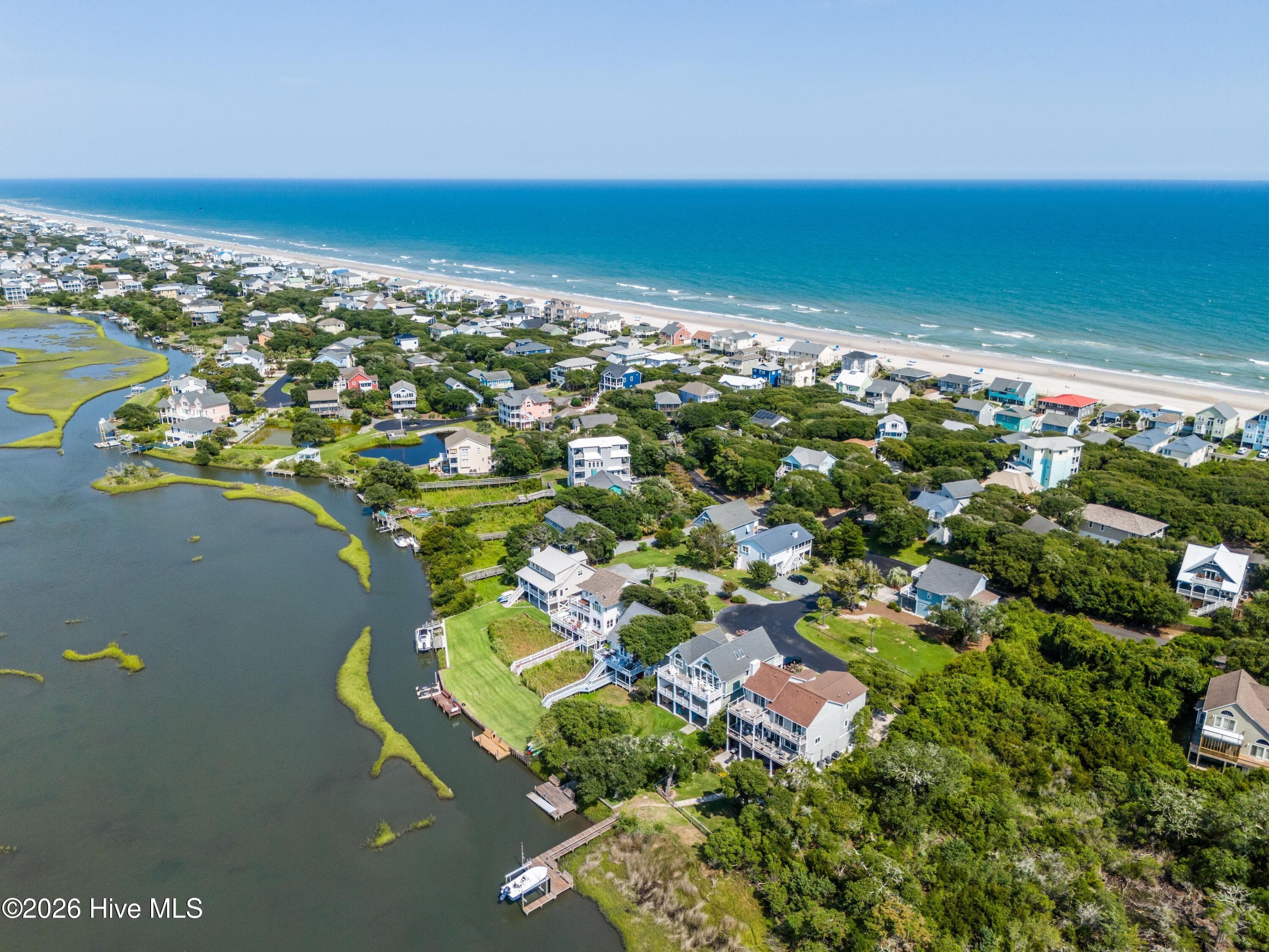 Single Family Residence at 109 Sea Urchin Court, Surf City, NC 28445, photo 42 of 49