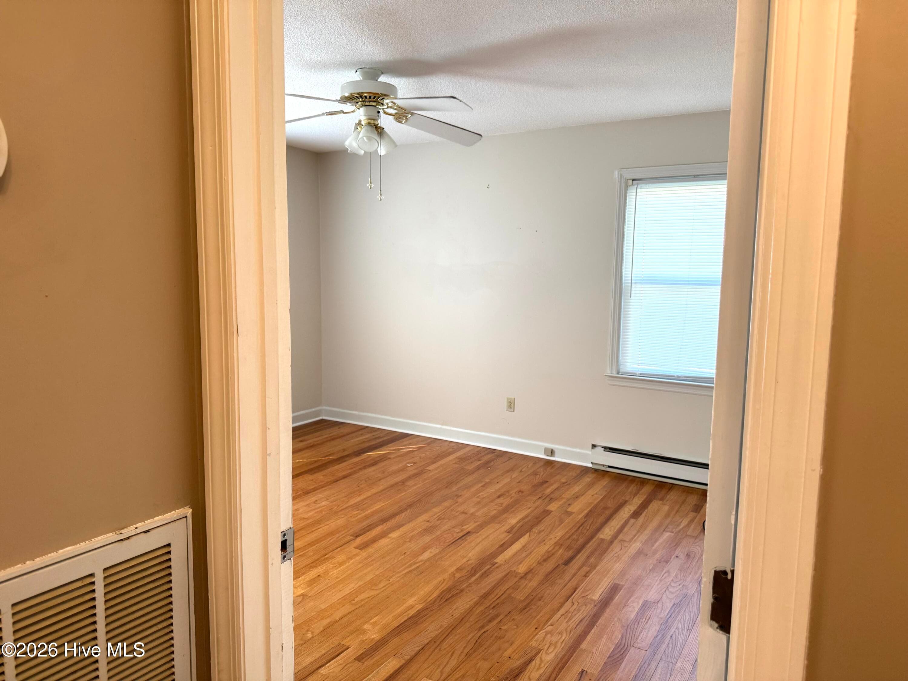 Bedroom B - 108 Abbey Lane, Washington, NC 27889