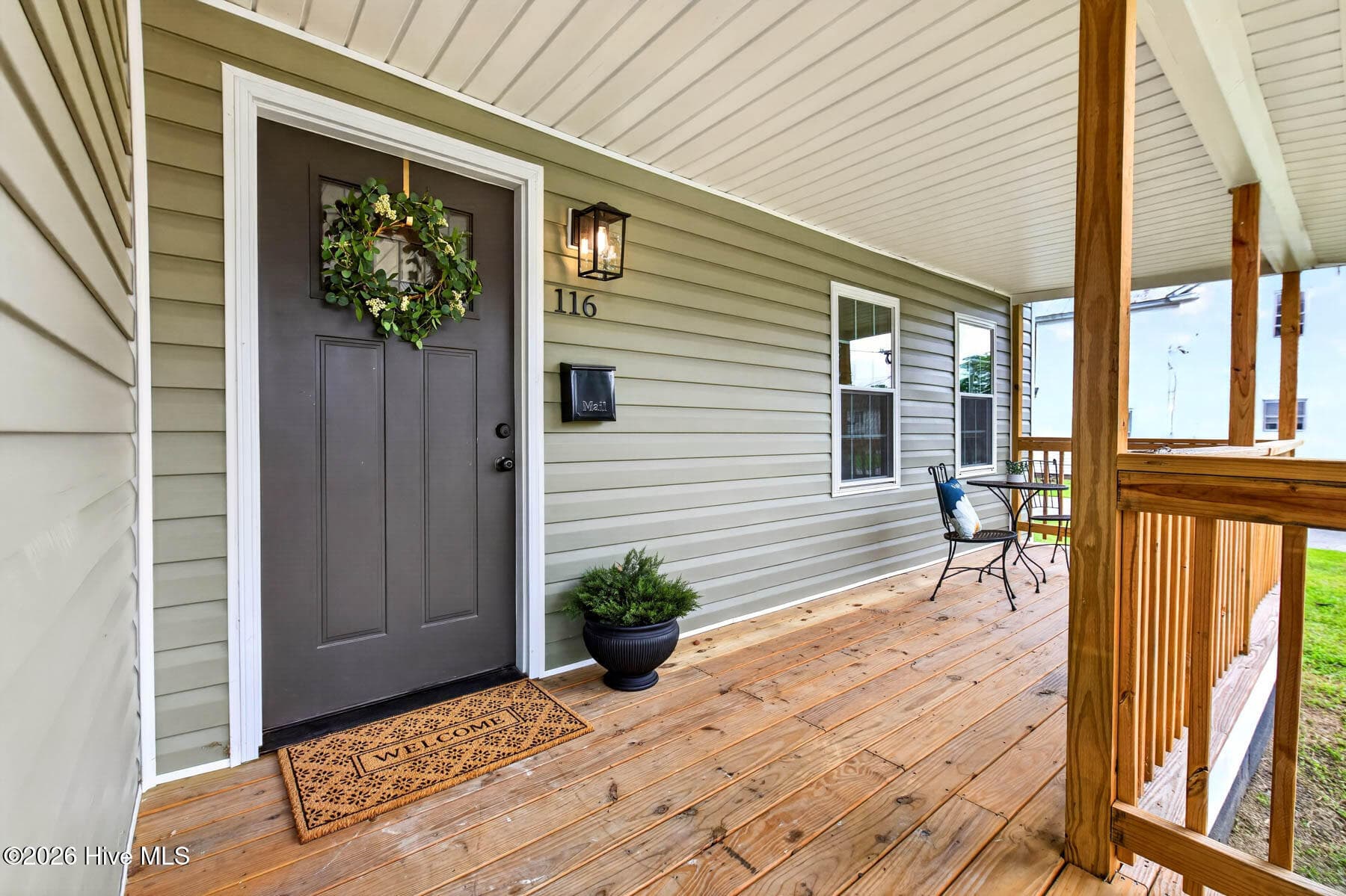 Single Family Residence at 116 E Broad Street, Elizabeth City, NC 27909, photo 5 of 6