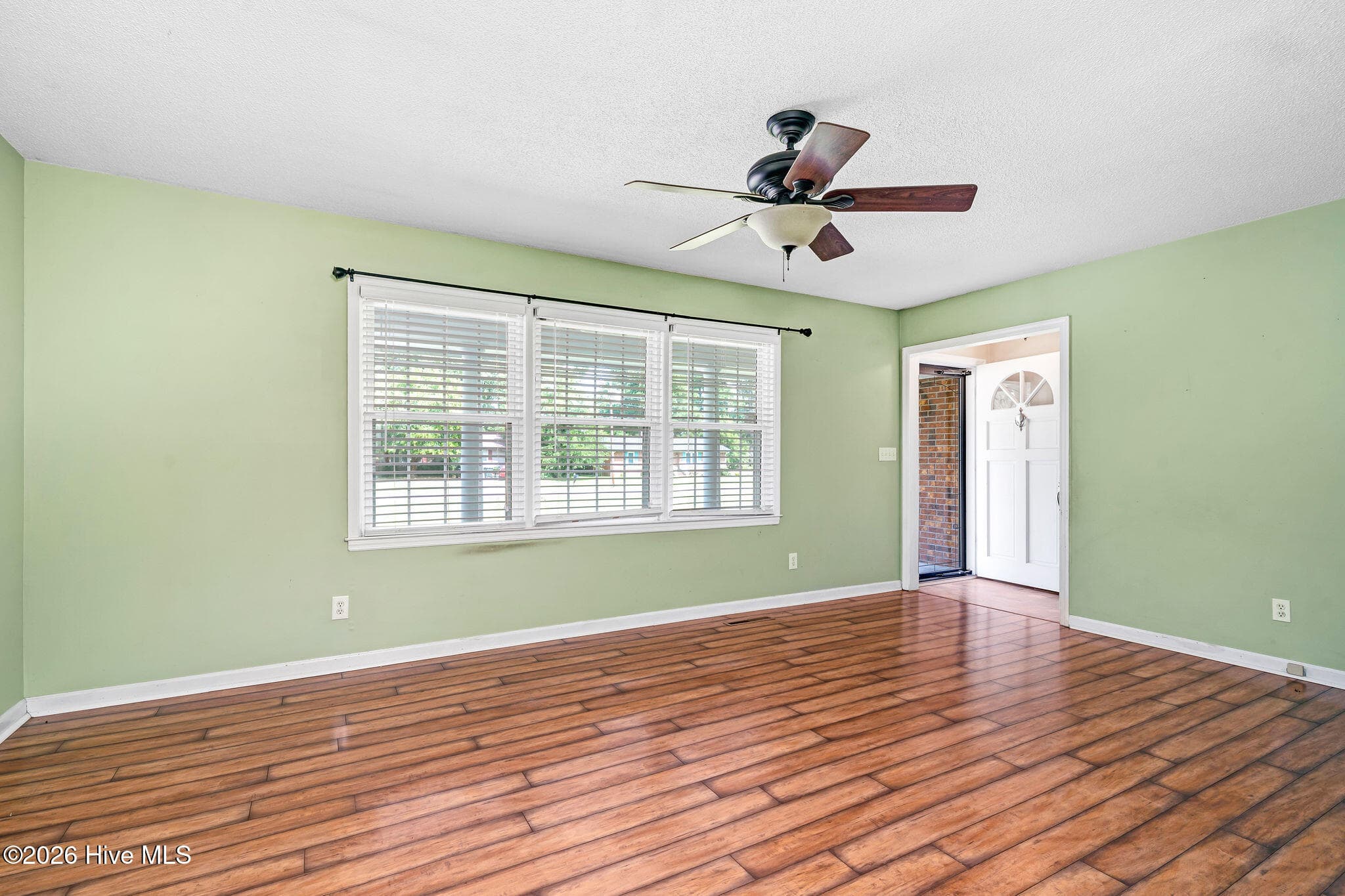 Single Family Residence at 414 Forrest Road, Warsaw, NC 28398, Warsaw, photo 9 of 28