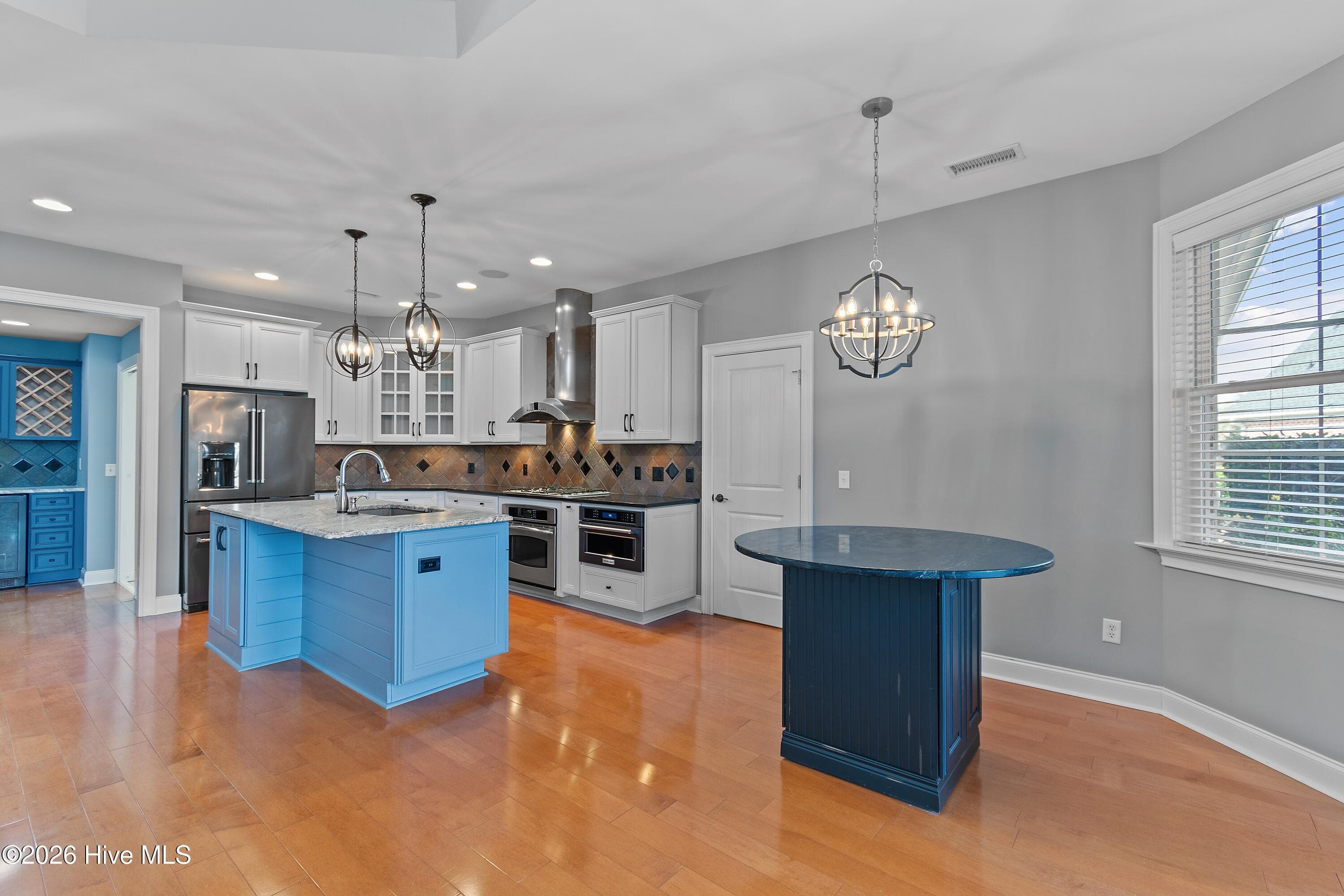Single Family Residence at 1041 Golden Sands Way, Leland, NC 28451, photo 20 of 92