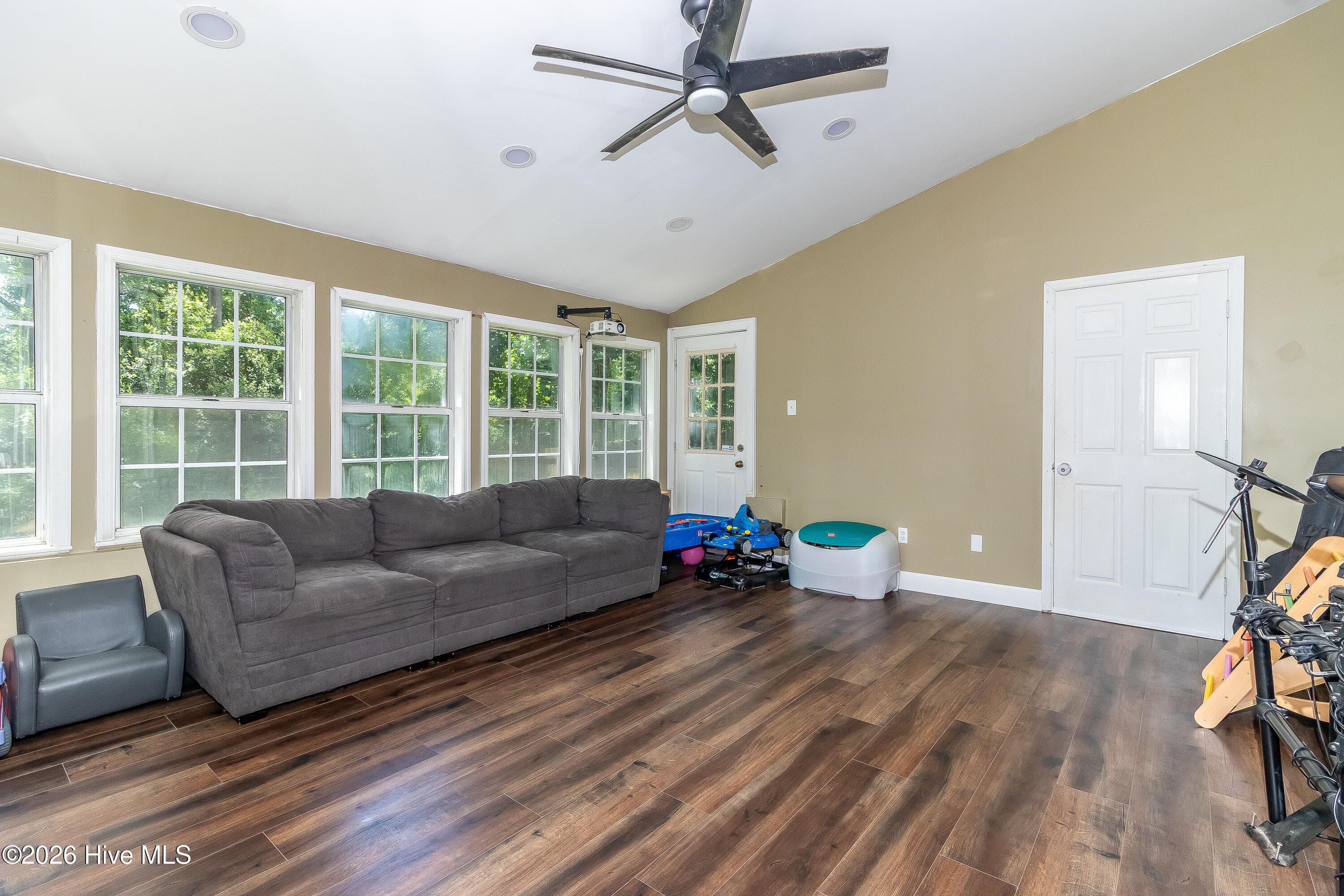 Single Family Residence at 156 Crawford Drive, Martinez, GA 30907, photo 15 of 38