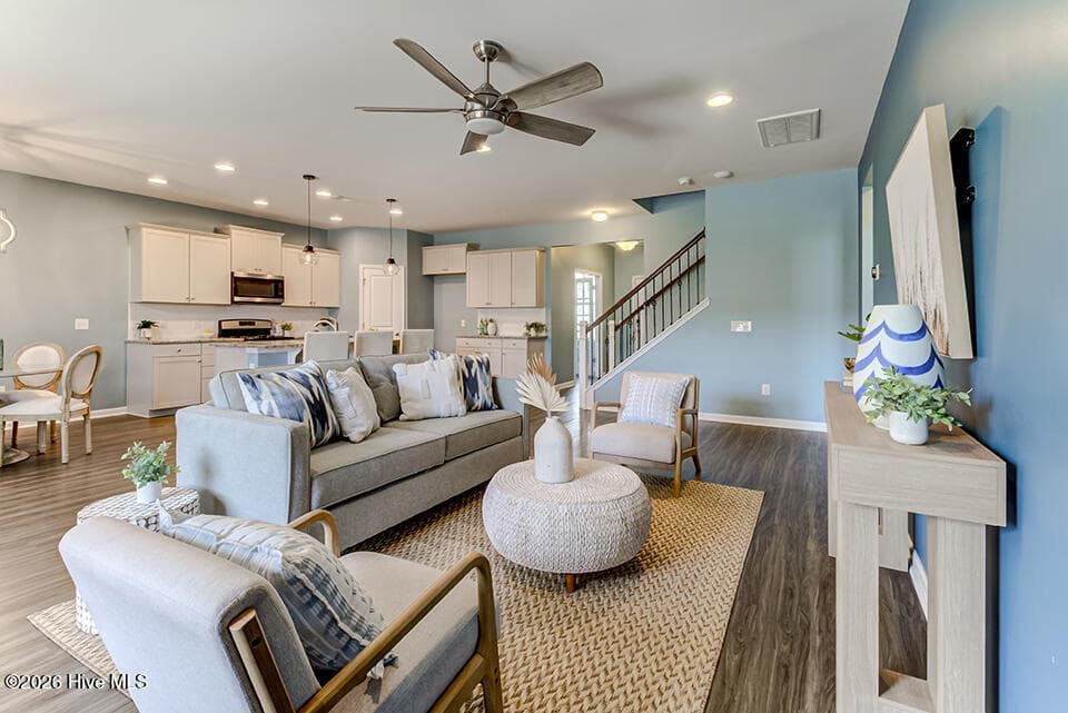 Single Family Residence at 5115 Fortuna Drive, Leland, NC 28451, photo 6 of 51
