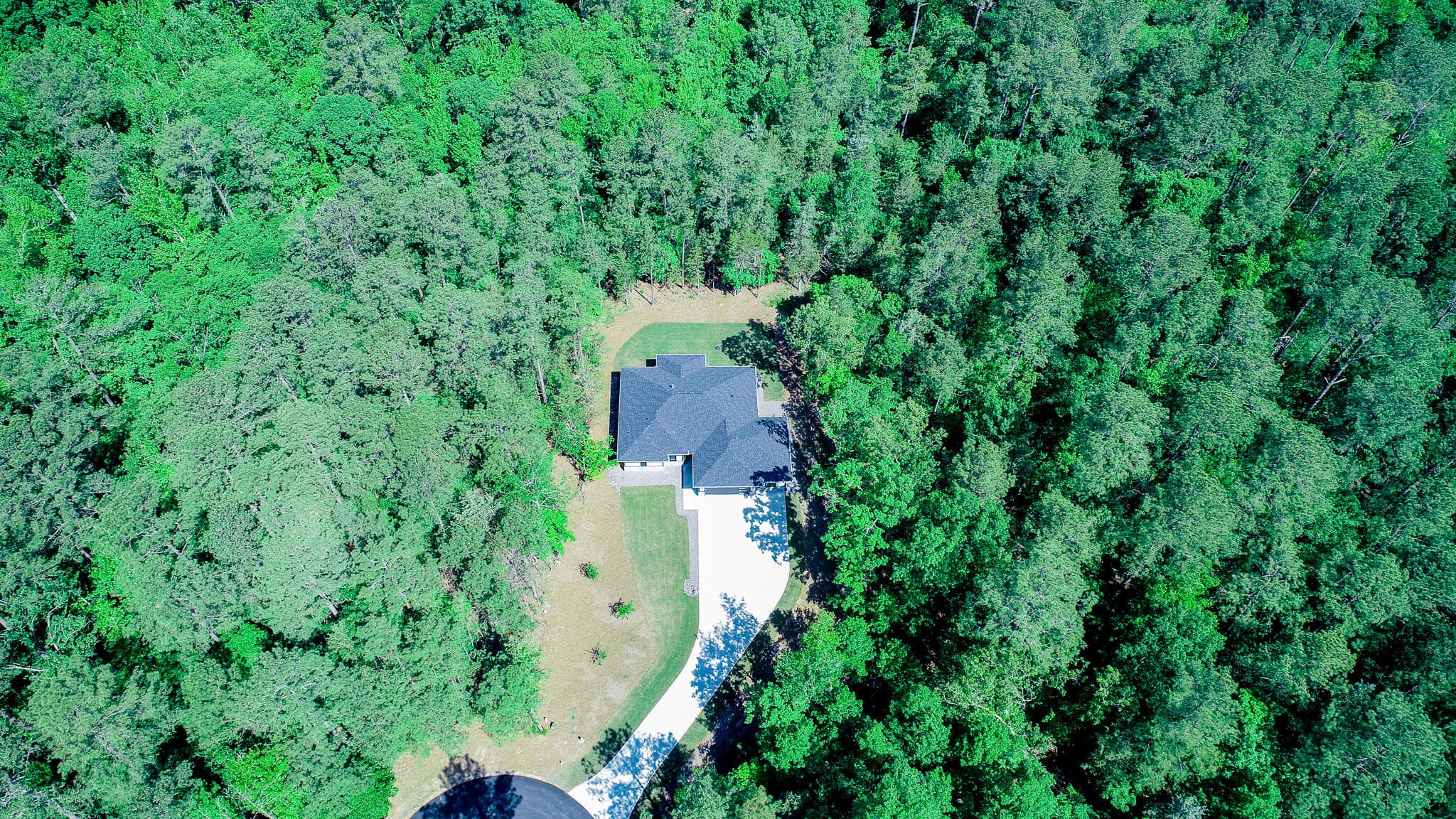 Single Family Residence at 217 Cove Point Lane Lane, McCormick, SC 29835, photo 7 of 48