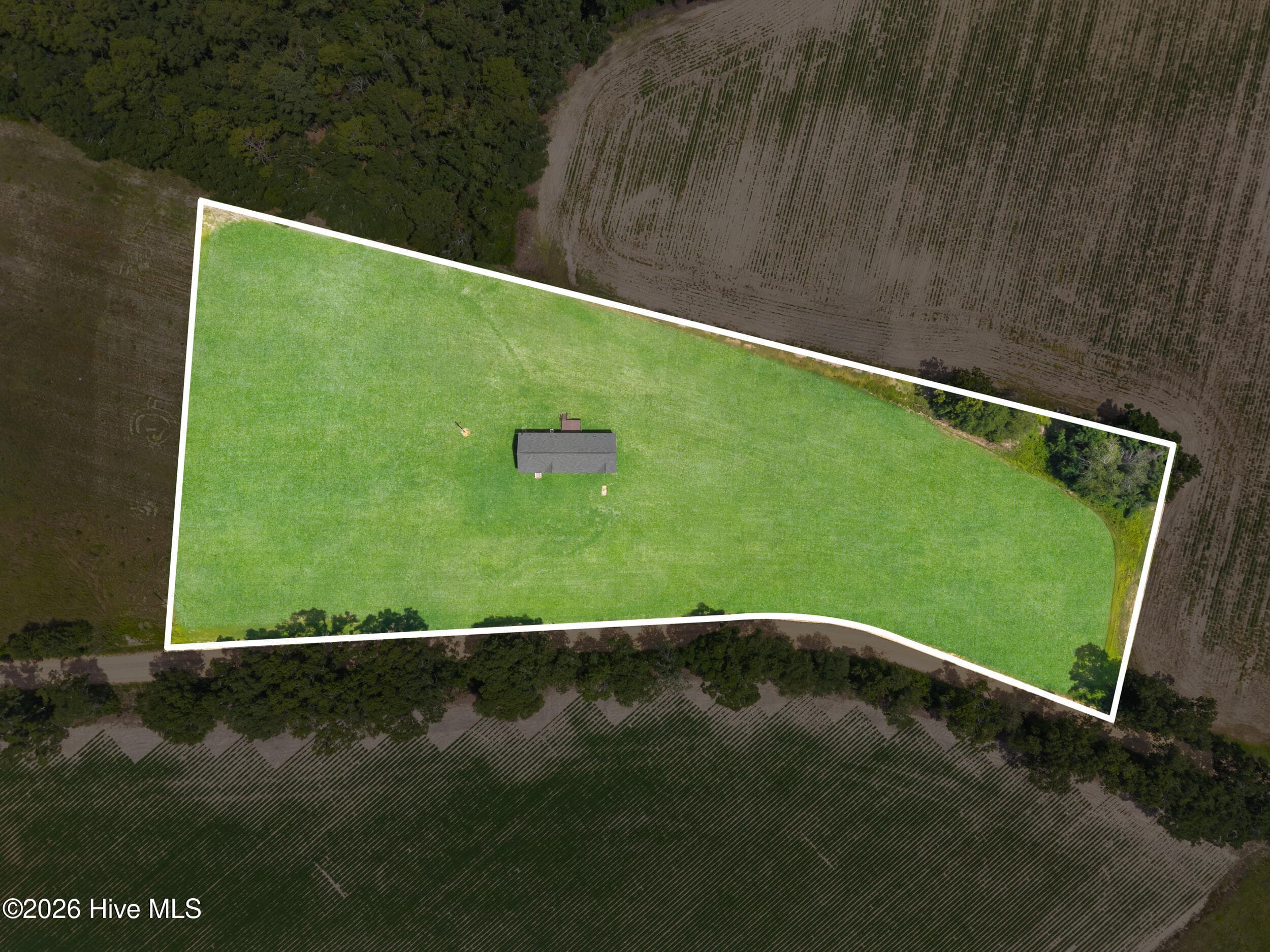 562 Sinkhole Road, Register, GA 30452