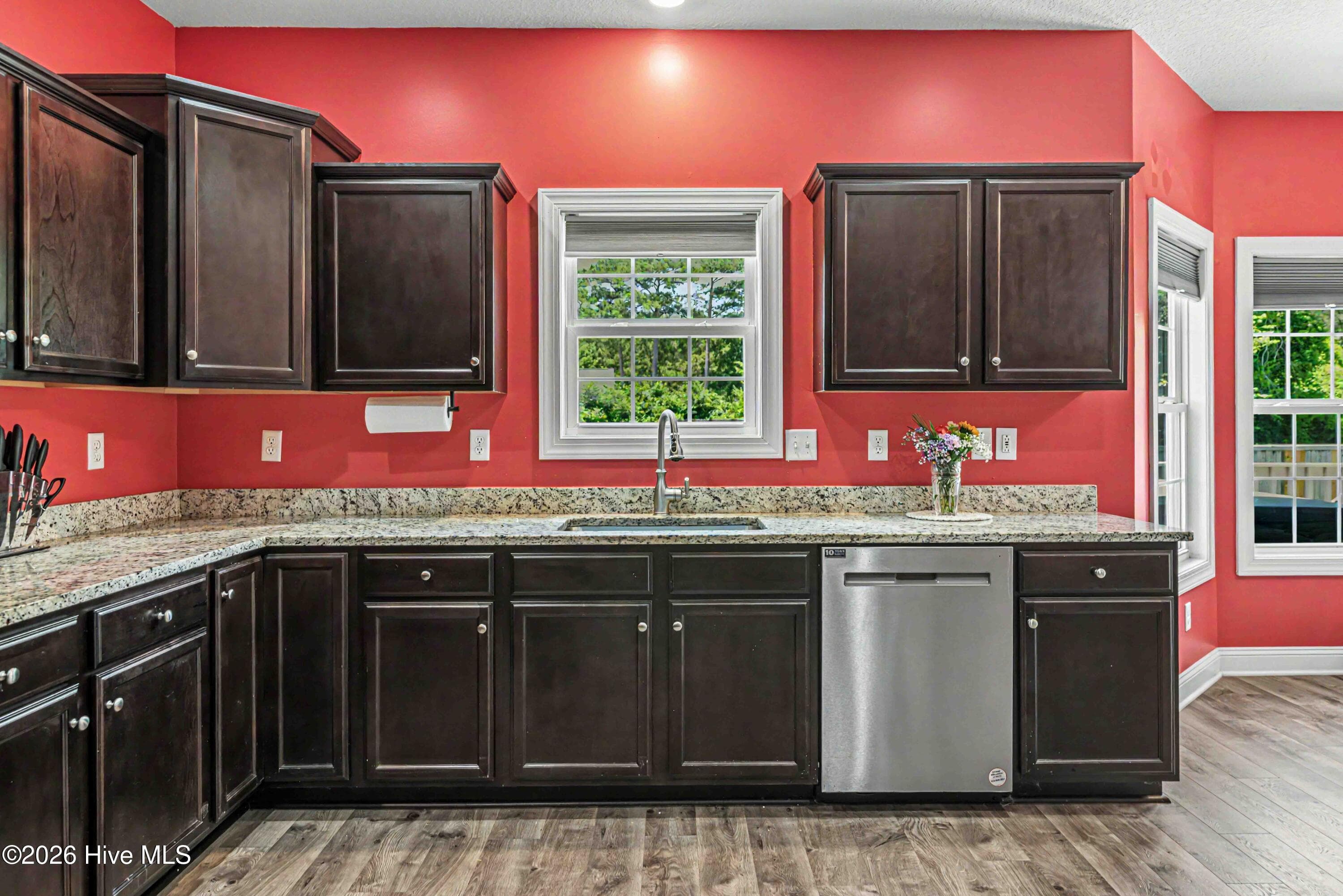 Single Family Residence at 515 Shipyard Court, Swansboro, NC 28584, photo 16 of 66