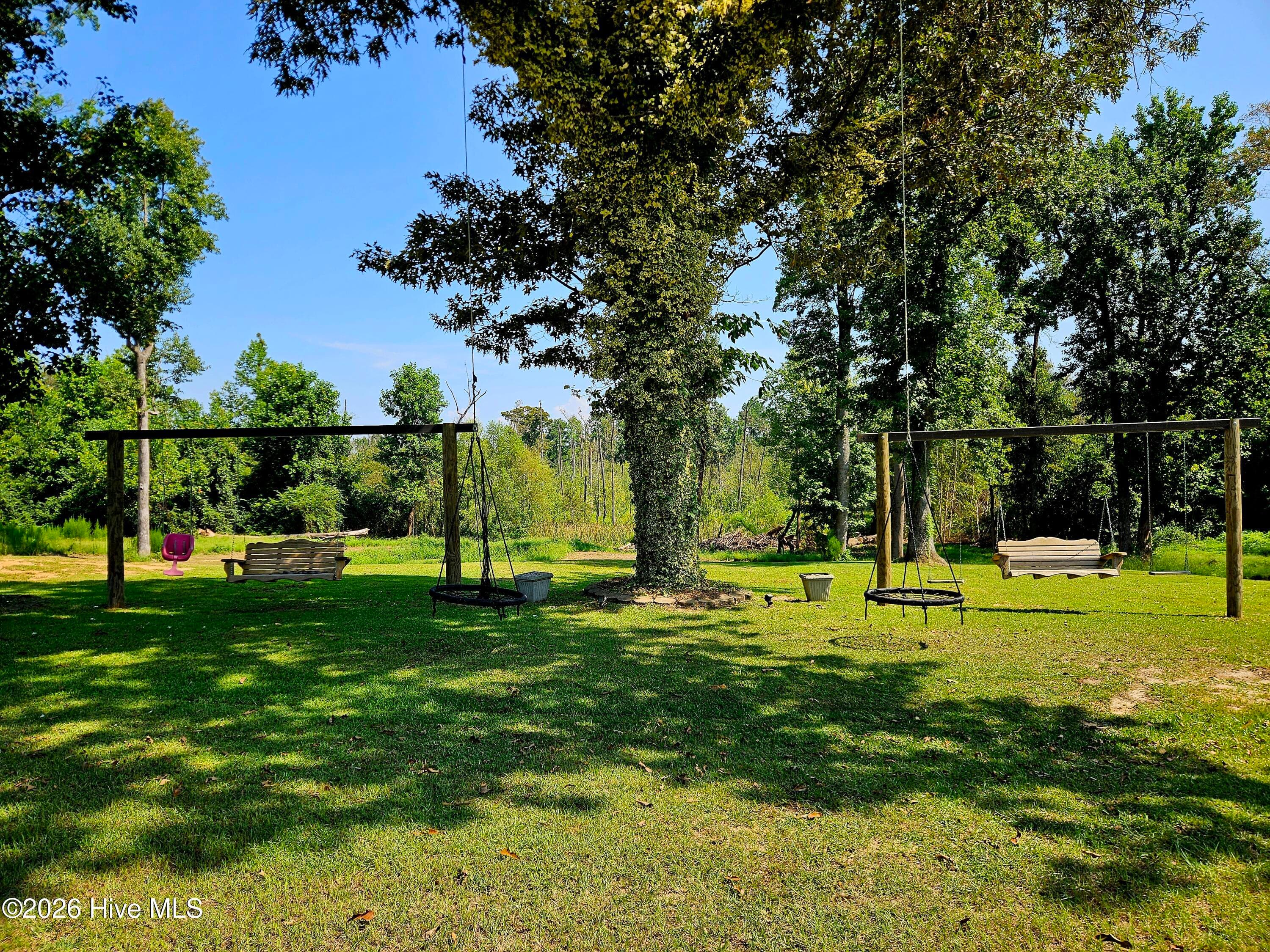 Single Family Residence at 4931 Faison Highway, Clinton, NC 28328, photo 8 of 58