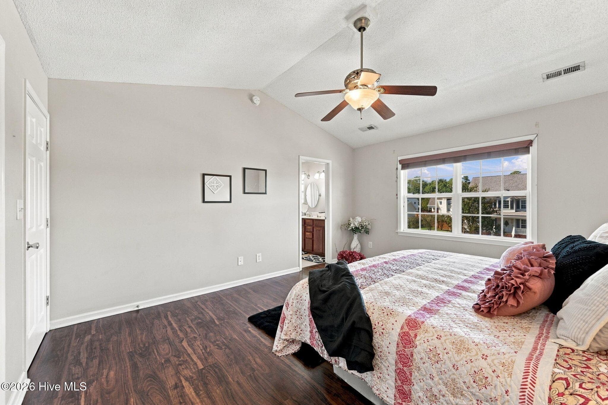 Single Family Residence at 101 Ellington Place, Jacksonville, NC 28540, photo 42 of 100