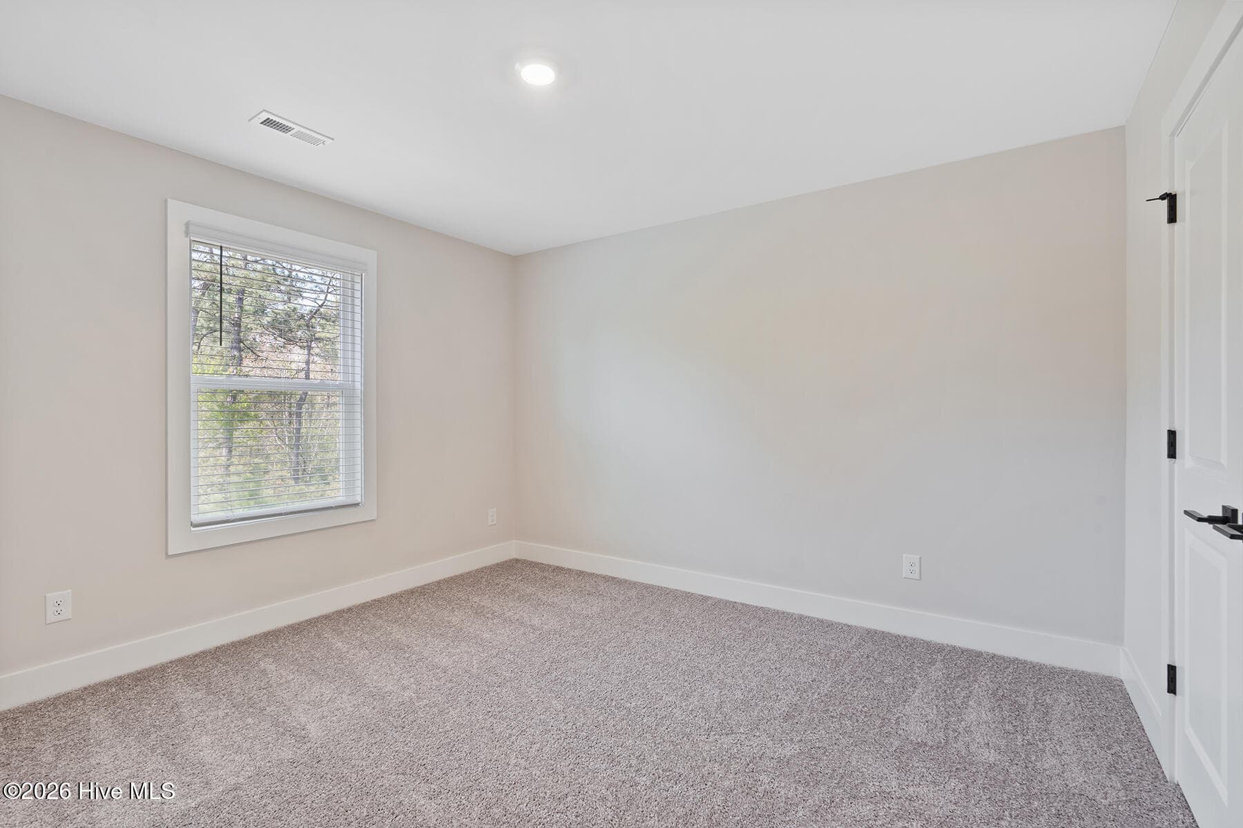 Single Family Residence at 146 Commons View Drive, Hampstead, NC 28443, photo 17 of 18