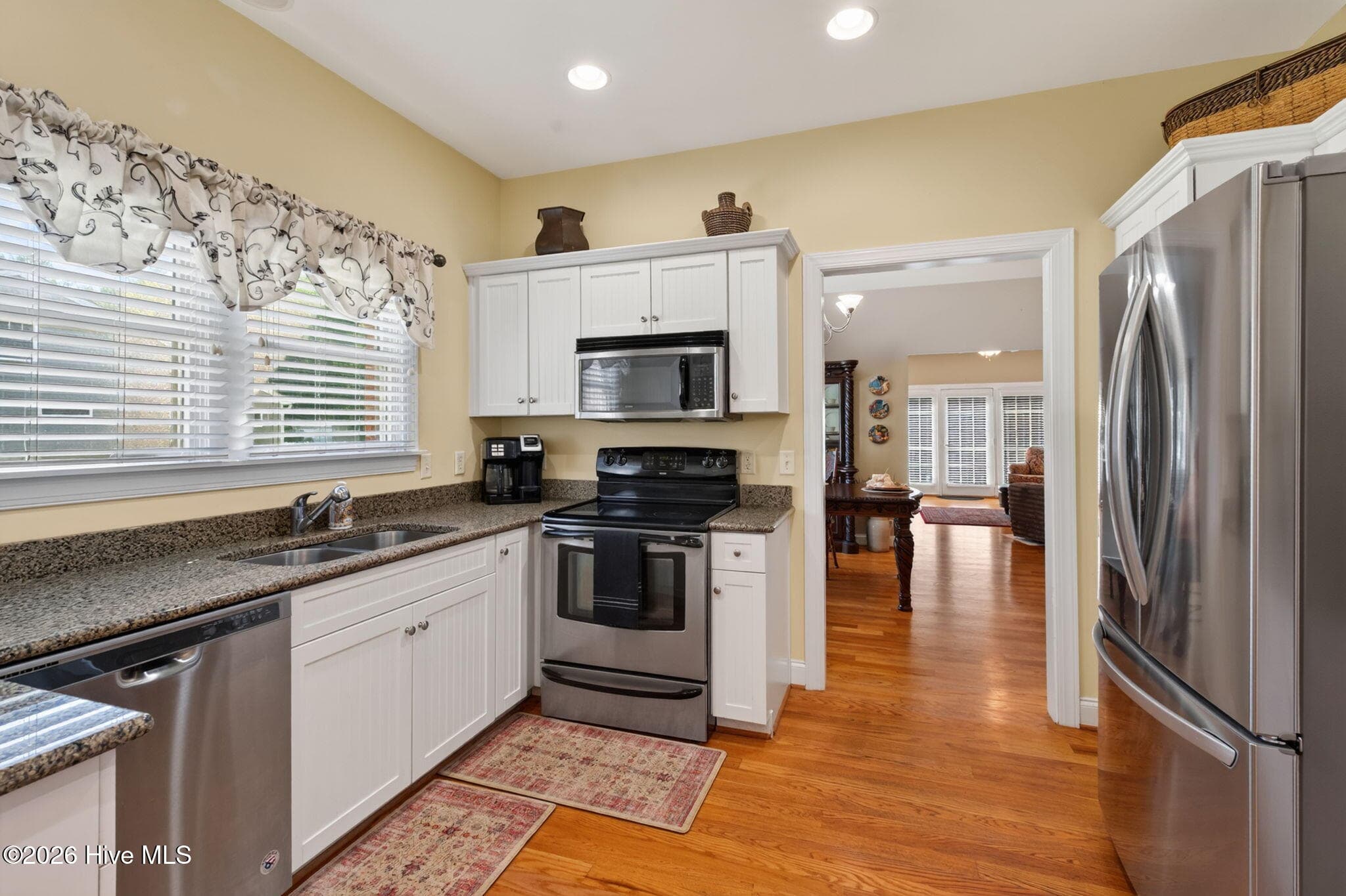 Townhouse at 136 Golf Club Drive A, Elizabeth City, NC 27909, photo 3 of 6
