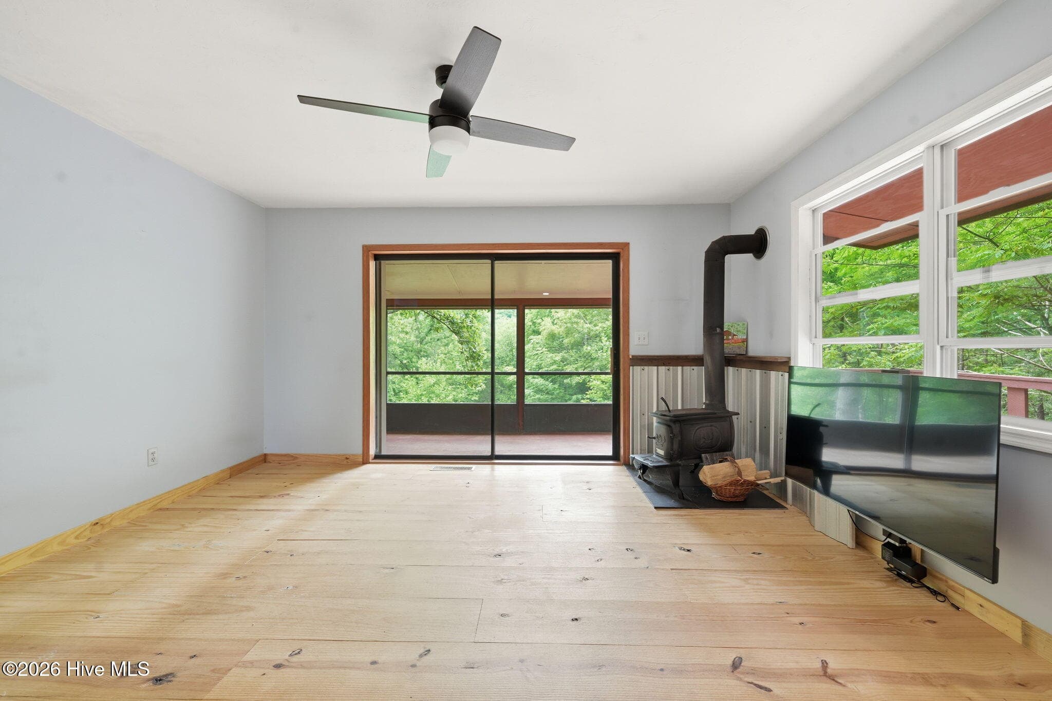 Single Family Residence at 158 Mountain Stream Road, Murphy, NC 28906, photo 11 of 34