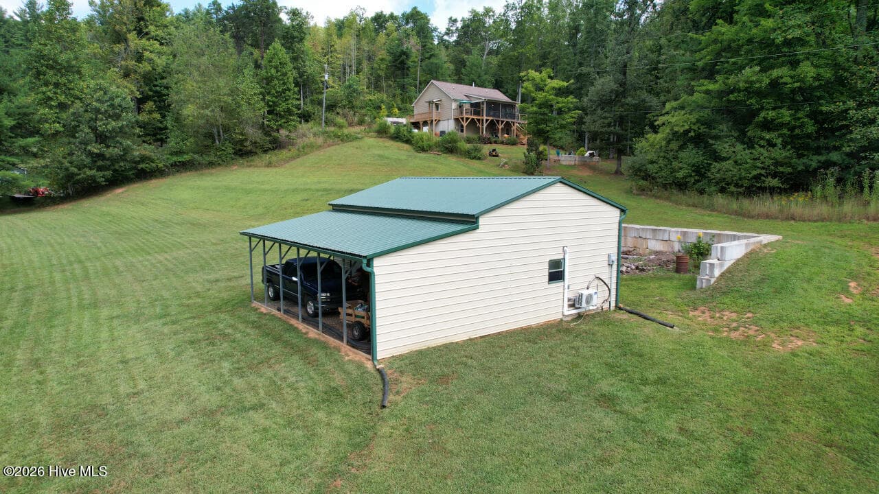 Single Family Residence at 215 Kirby Lane, Murphy, NC 28906, photo 7 of 65